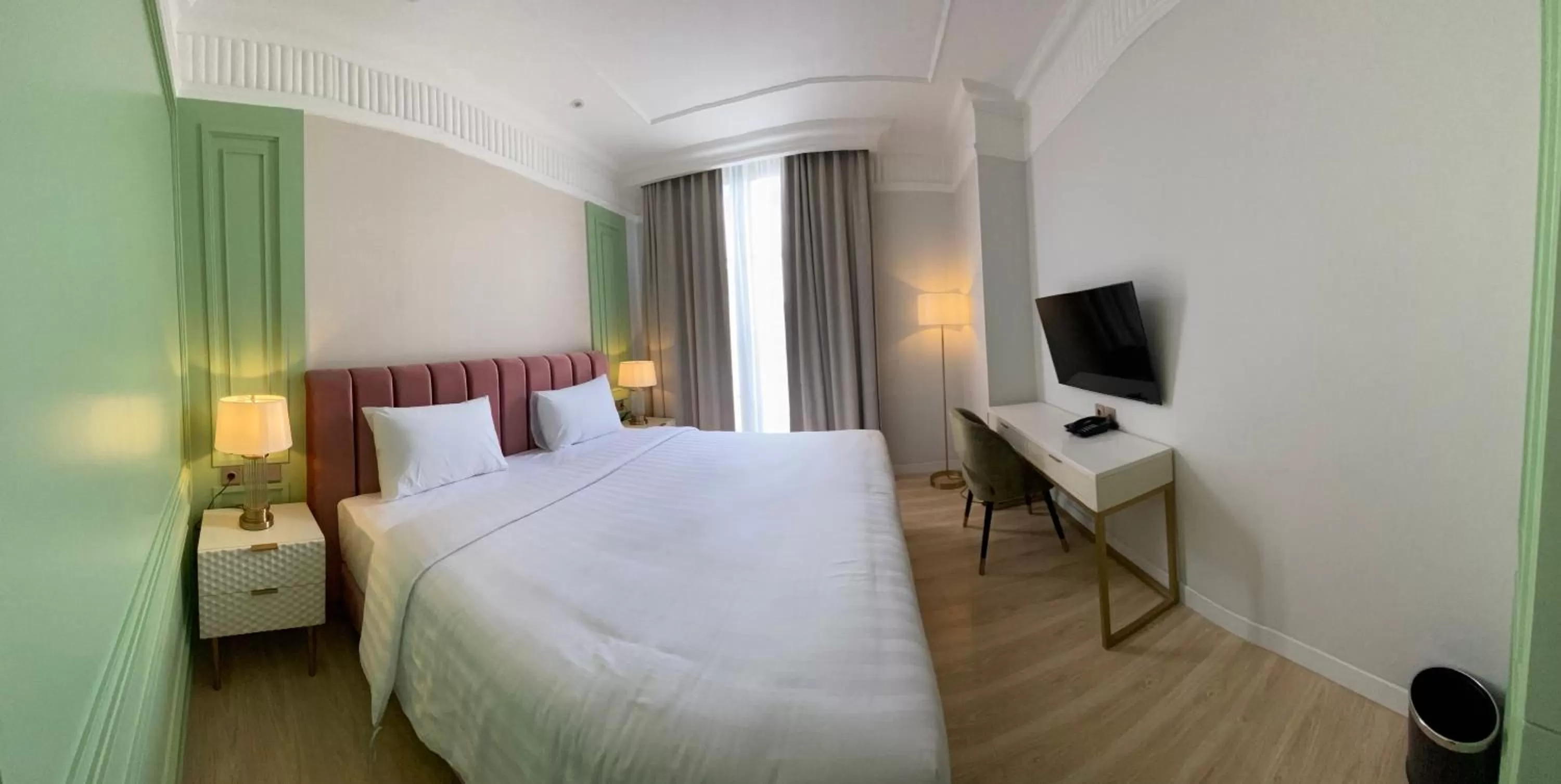 Bed in Maia Hotel Jakarta
