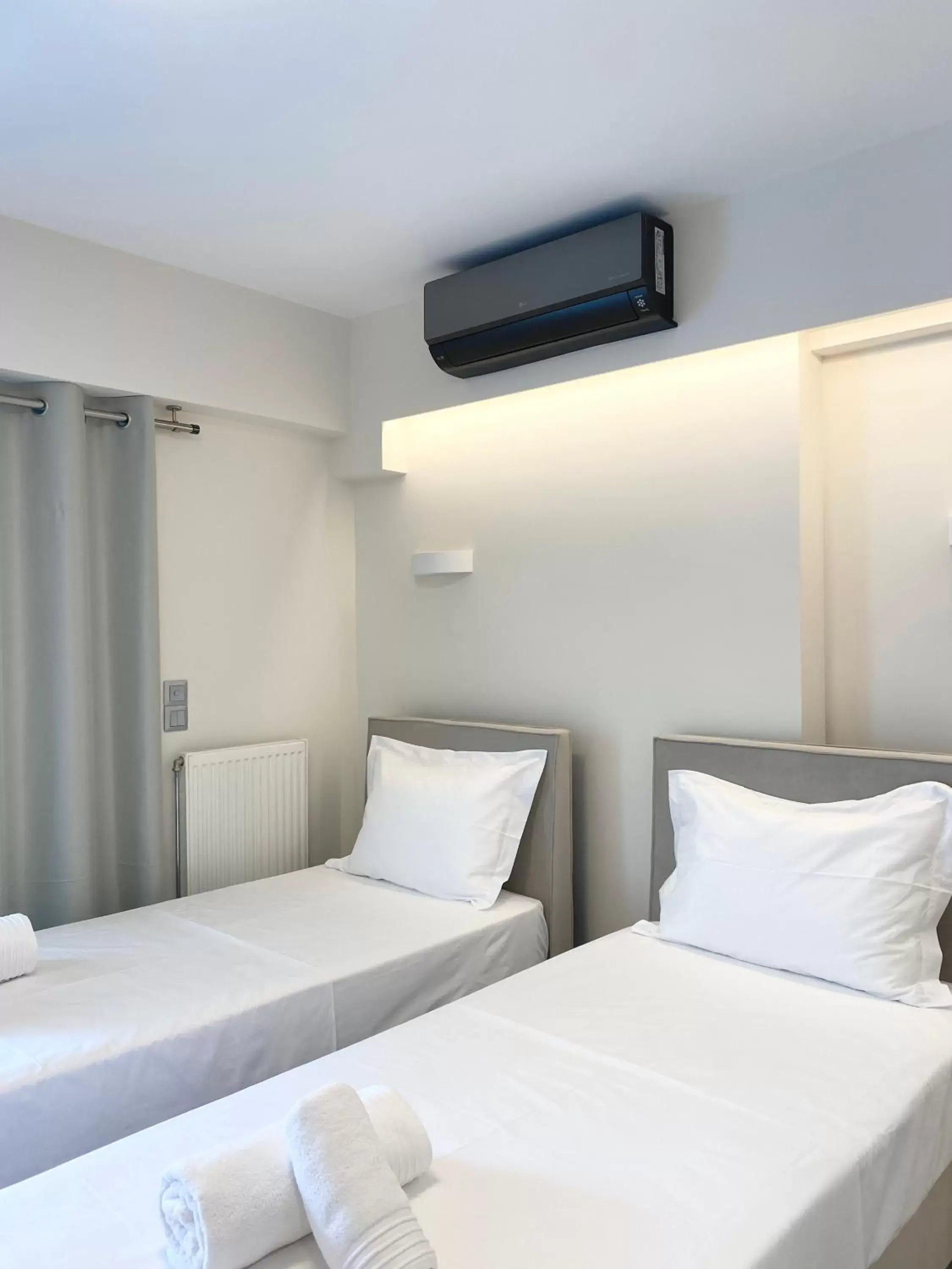 Bed in Cottage Boutique Apartments Athens