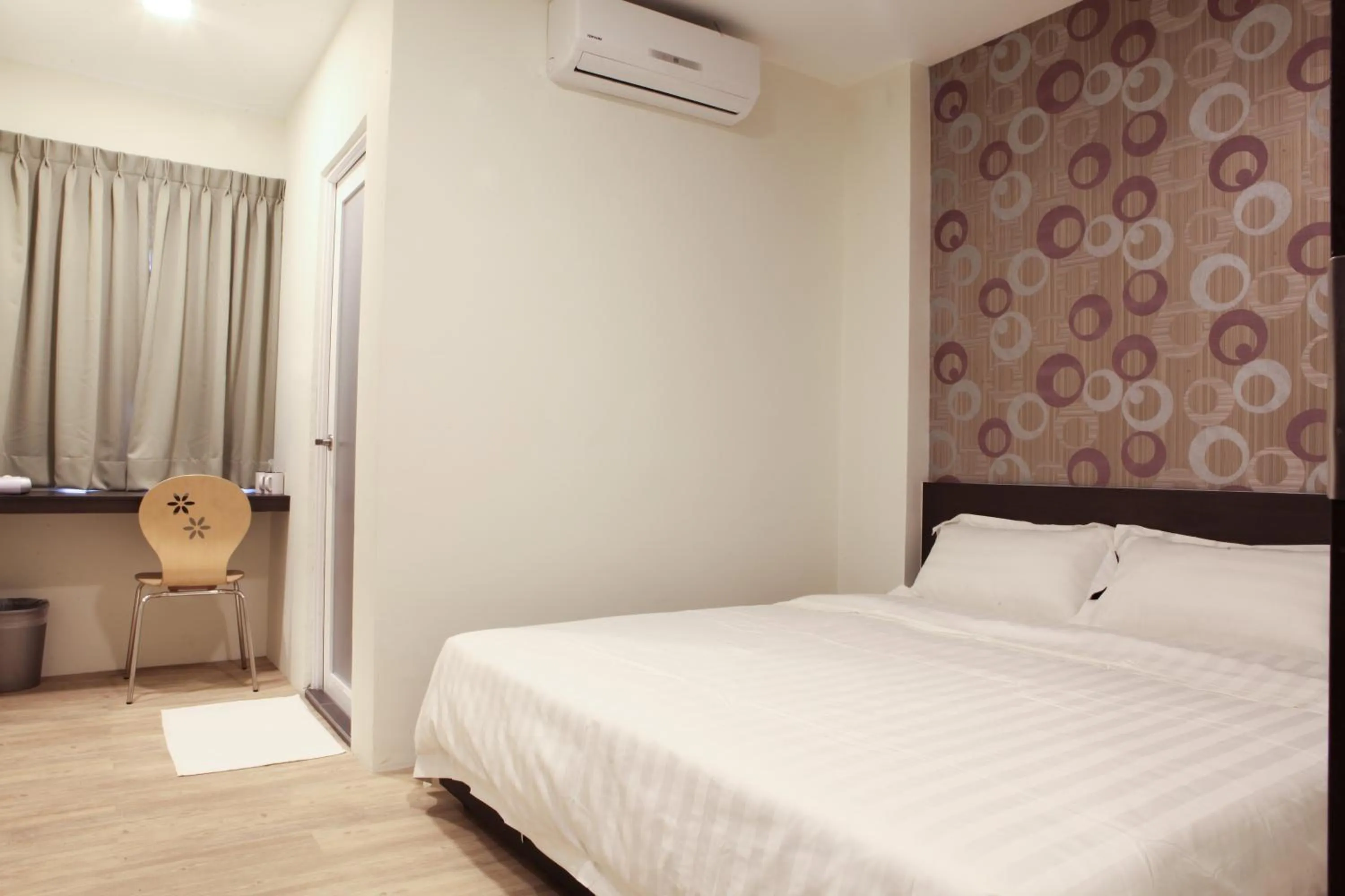 Photo of the whole room, Bed in Hotel Mezzo