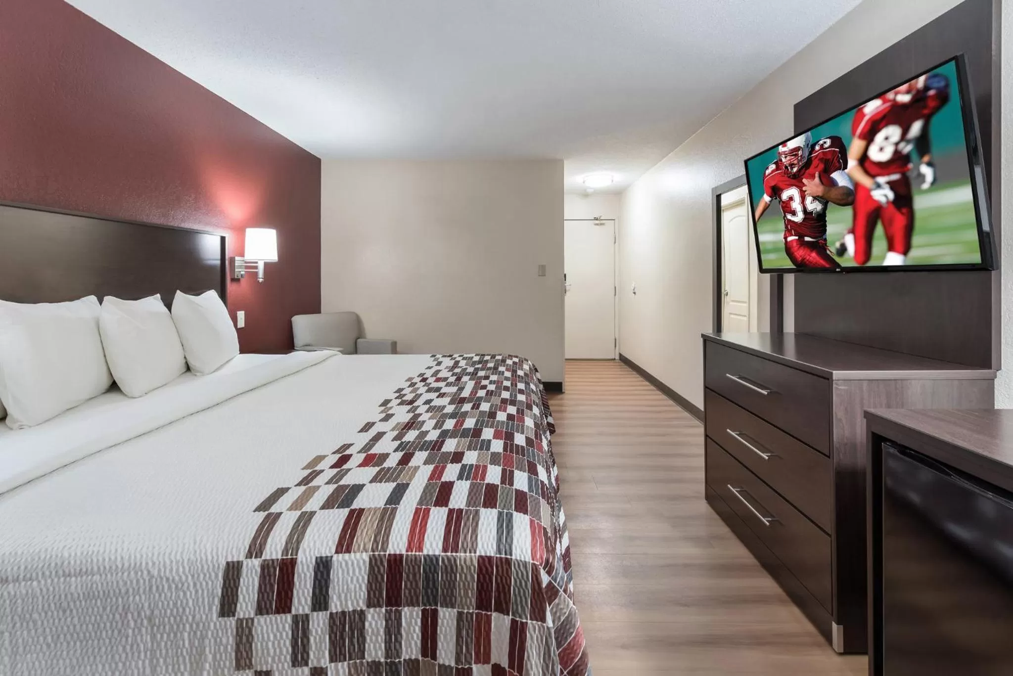 Bedroom in Red Roof Inn Dillon, SC