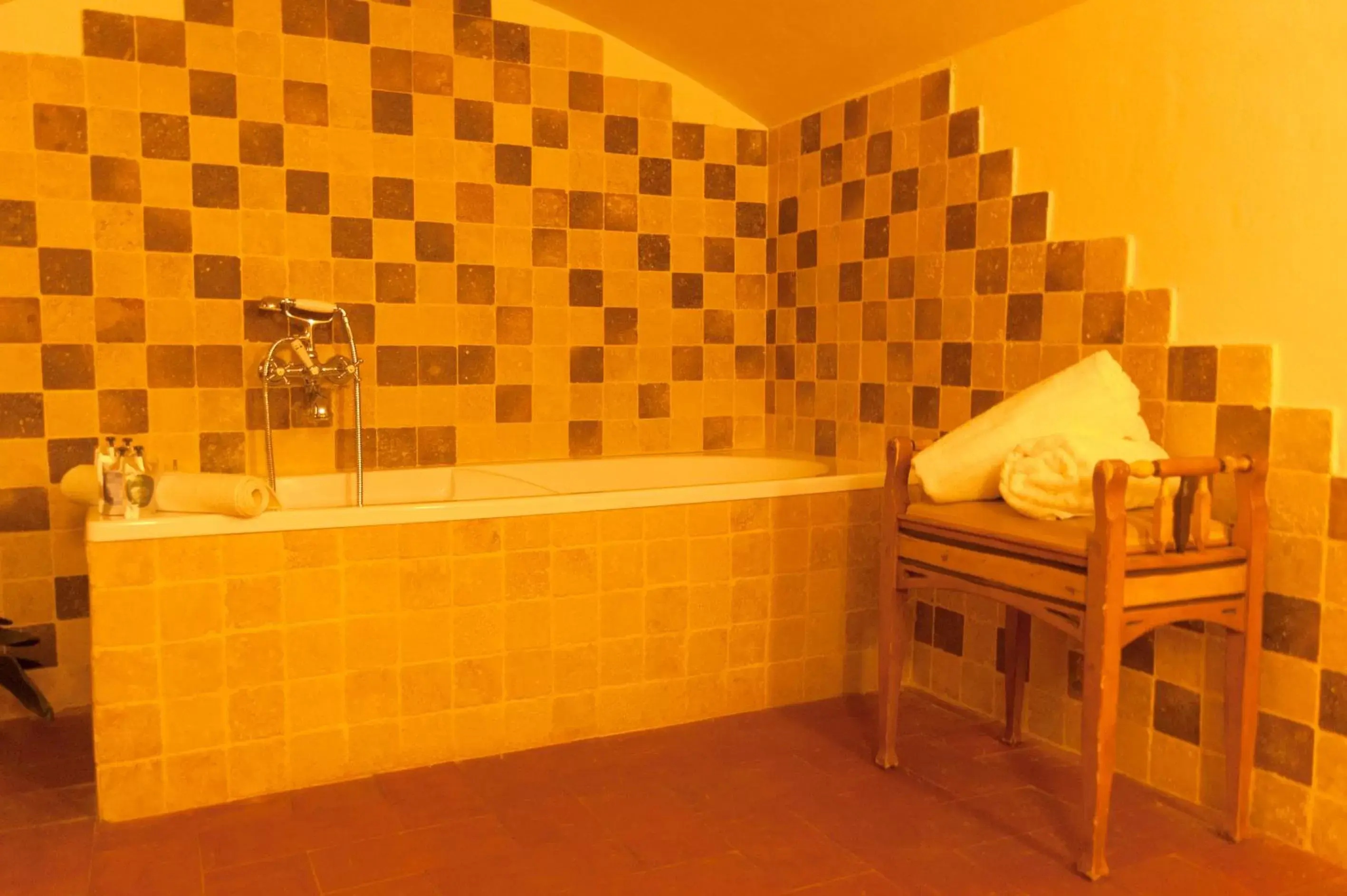 Bathroom in Palazzo Benucci