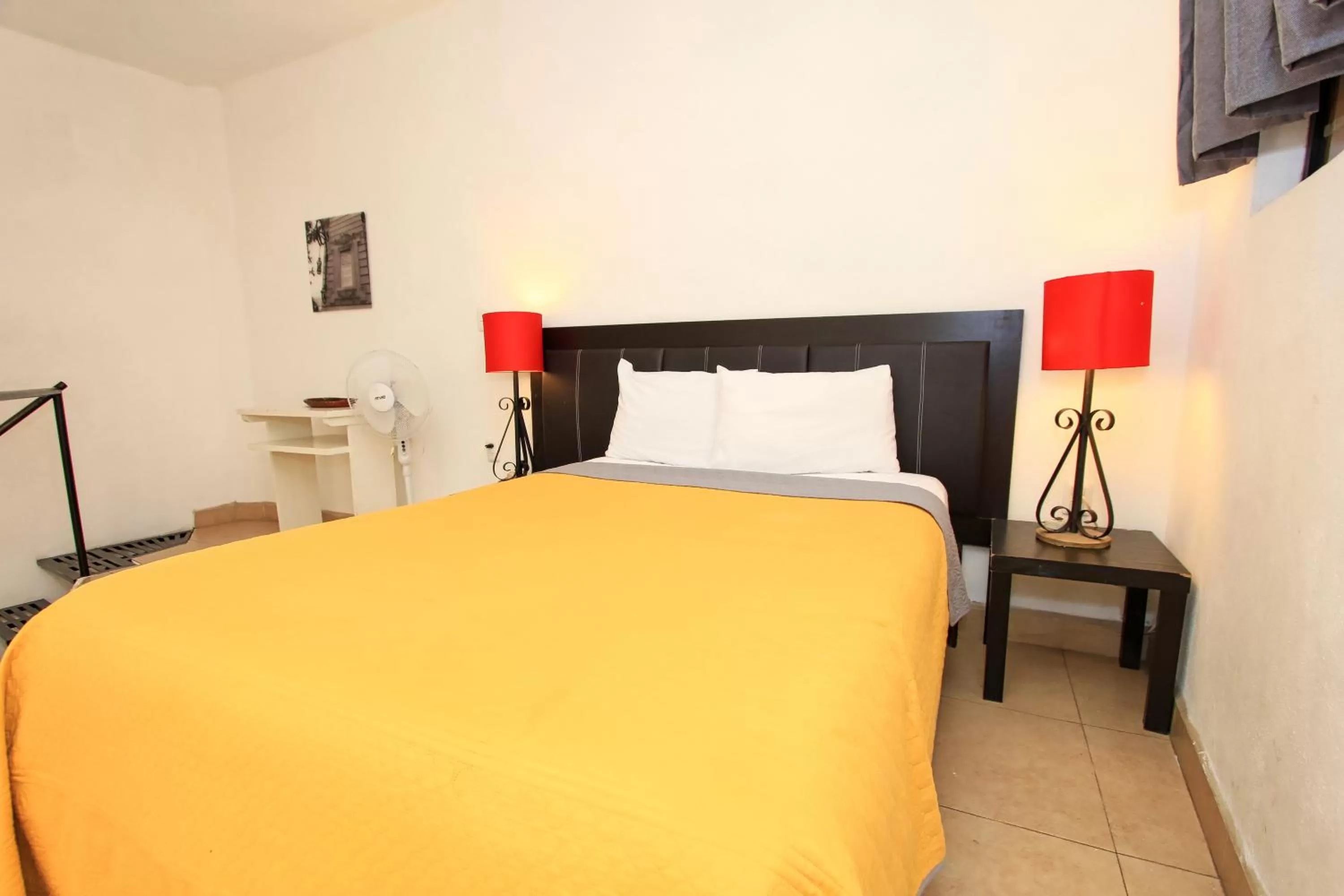 Bed in Hotel Real Guanajuato