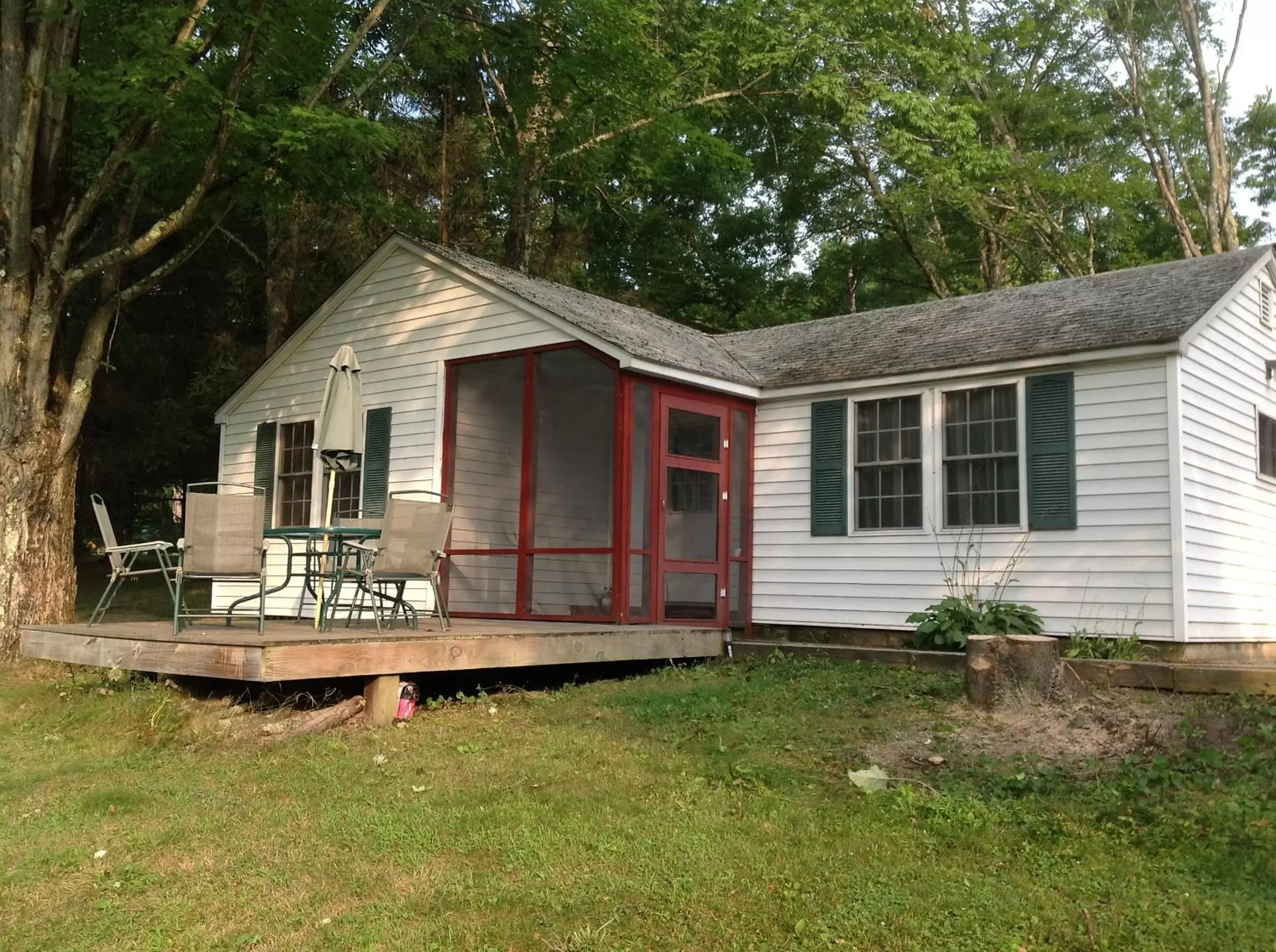 Property Building in Echo Valley Cottages