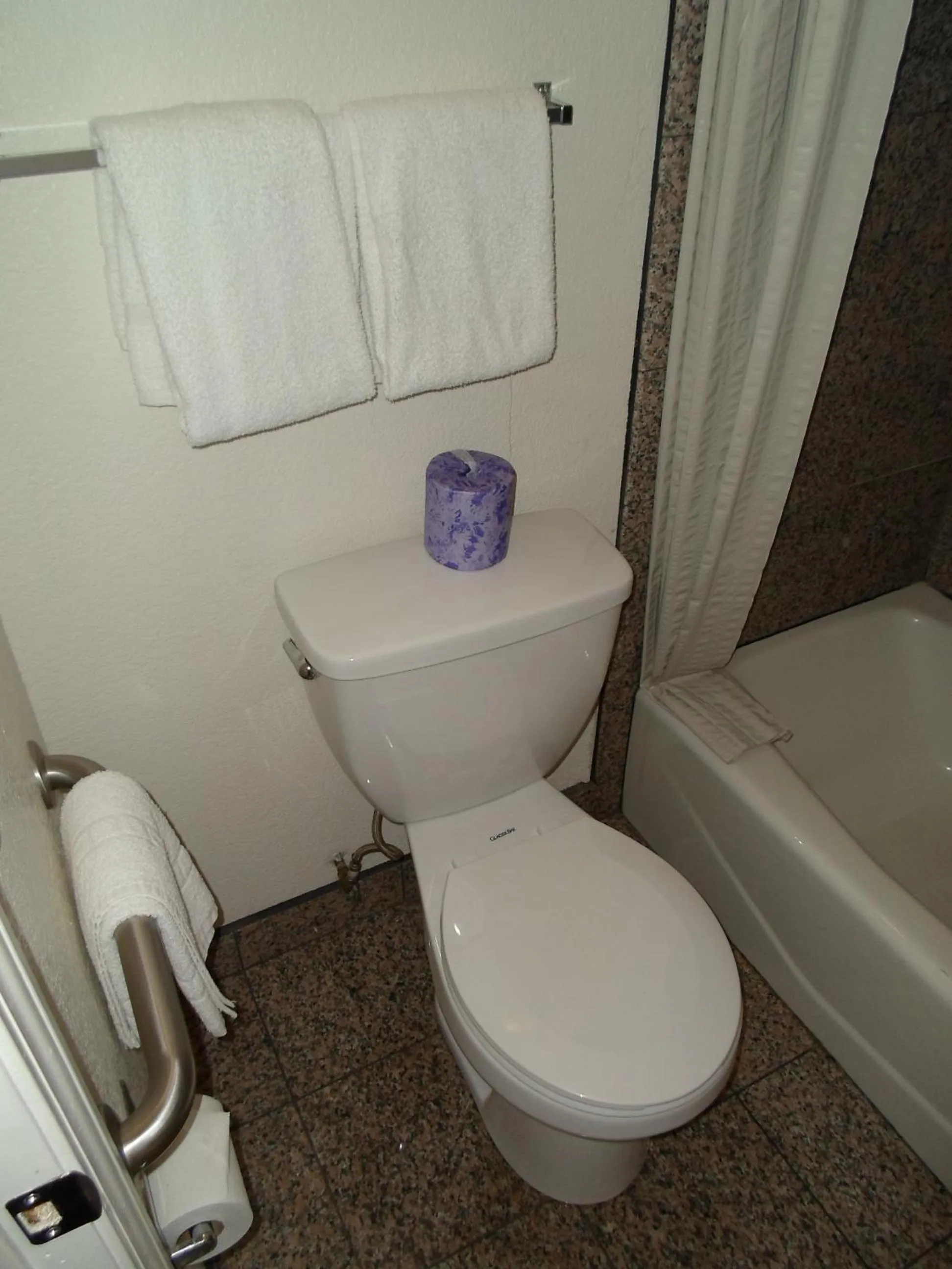 Economy Inn Morgan Hill