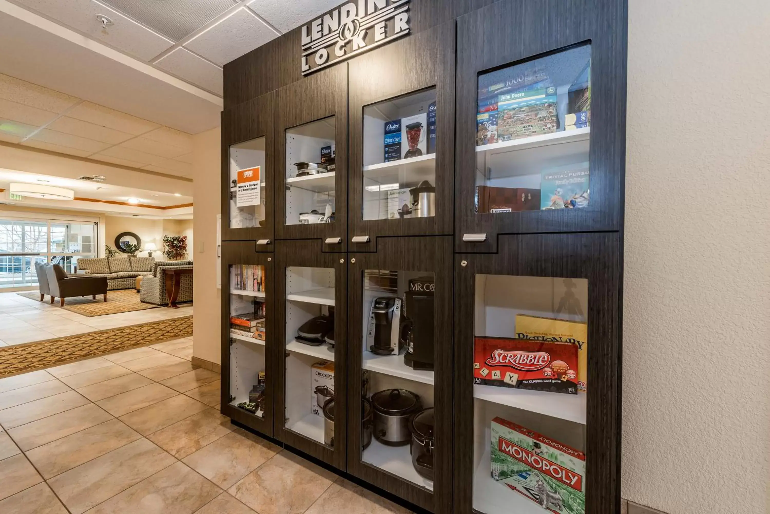 Lobby or reception in Candlewood Suites Burlington by IHG Lobby or reception in Candlewood Suites Burlington by IHG