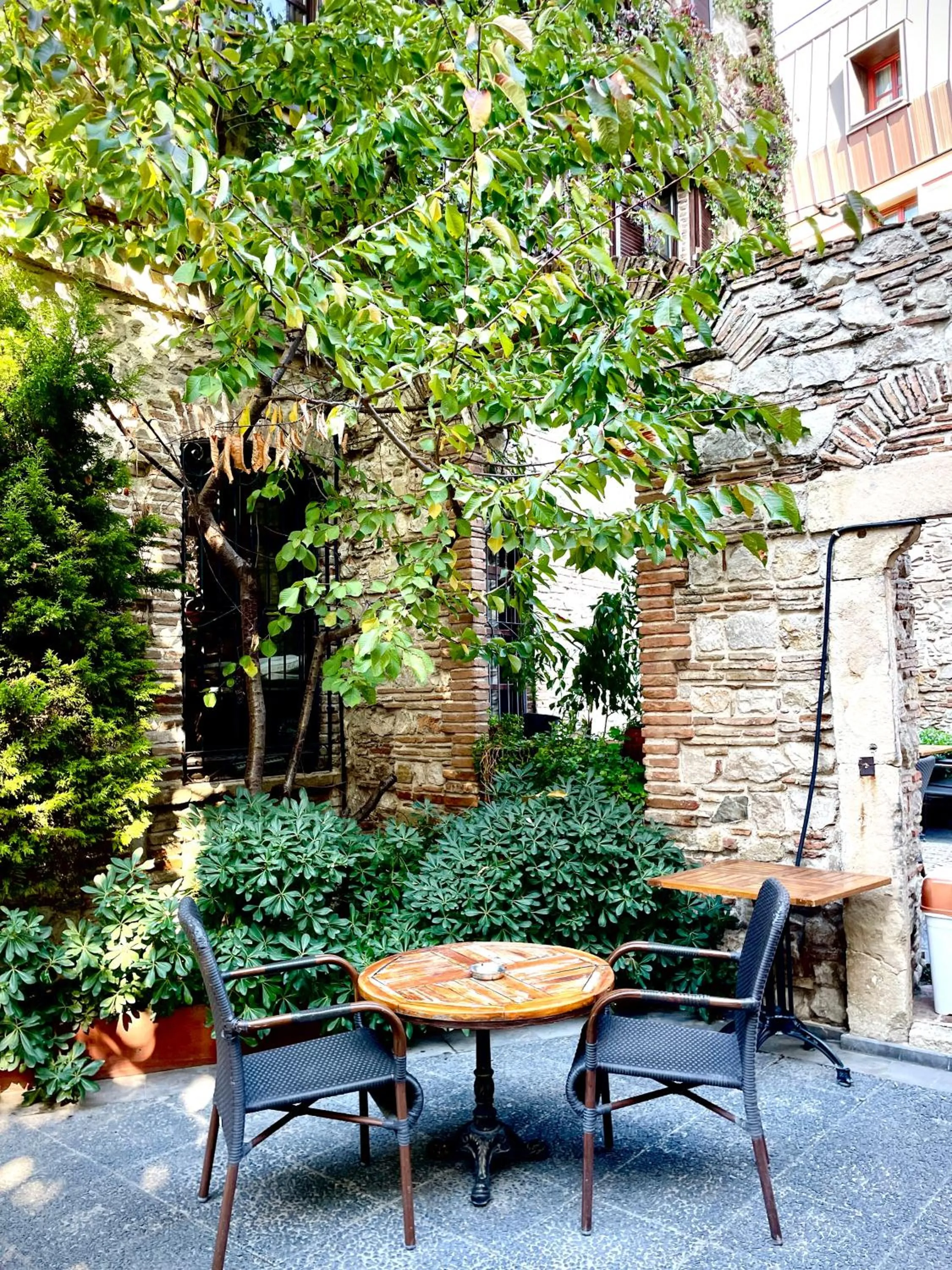 Garden in Giritligil Hotel