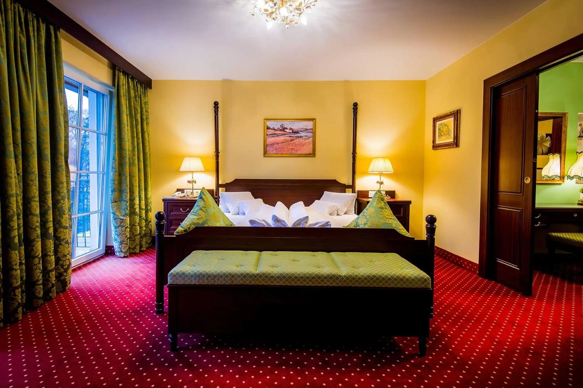 Photo of the whole room, Bed in Grandhotel Lienz Business-Wellness & Gourmet