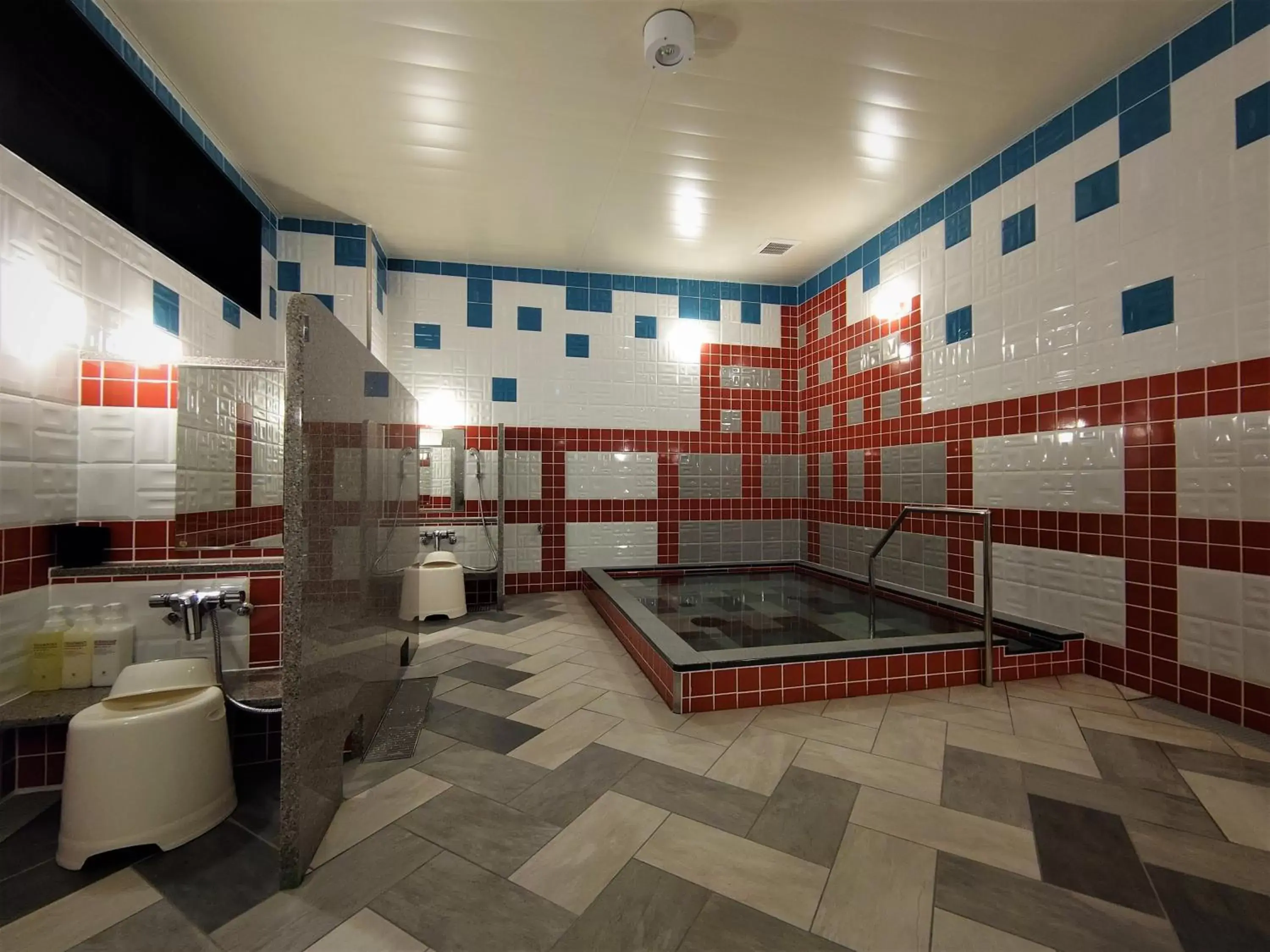 Public Bath, Bathroom in Green Rich Hotel Matsue Station Across - Artificial hot spring Futamata Yunohana