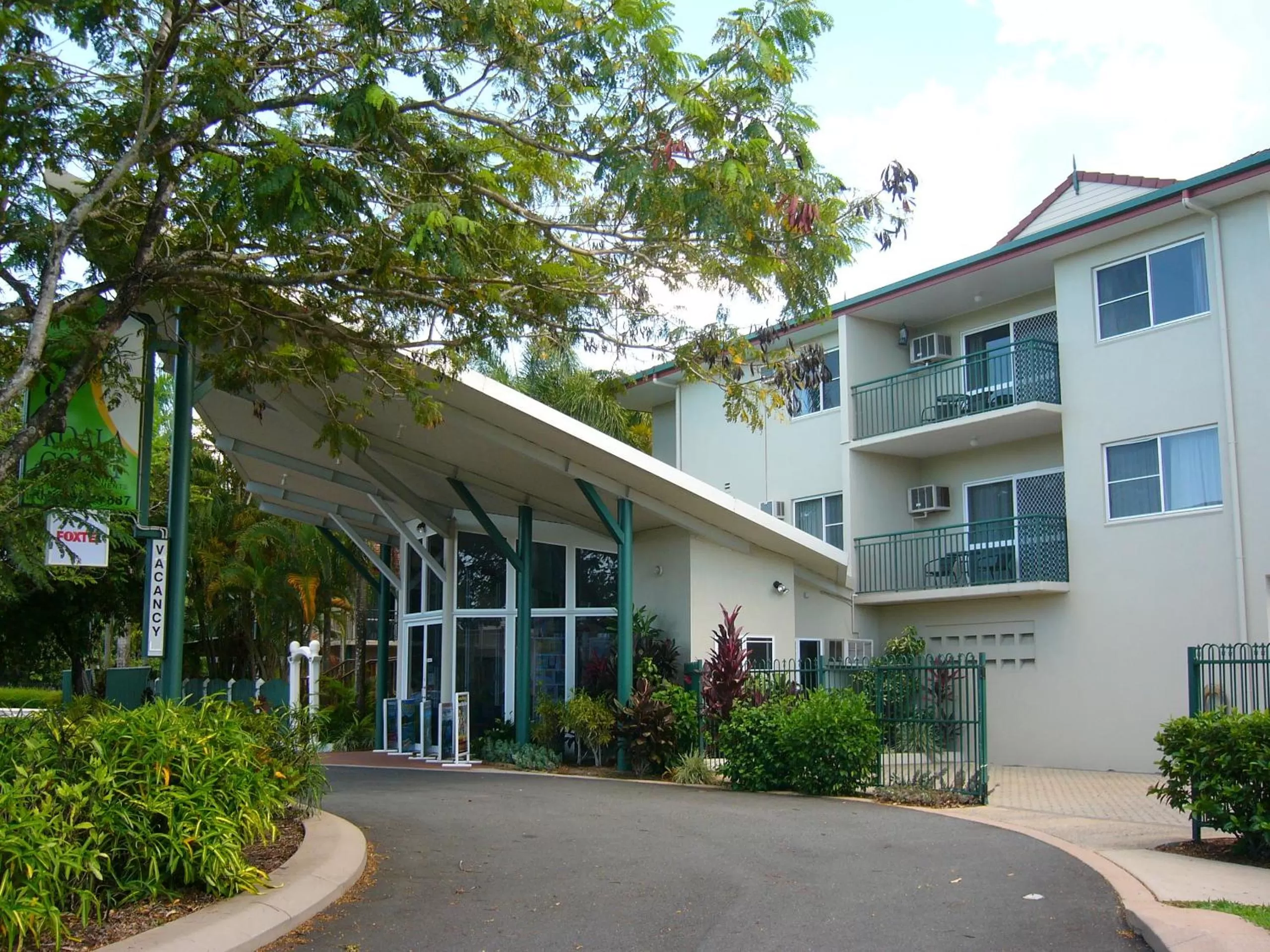 Facade/entrance in Koala Court Holiday Apartments