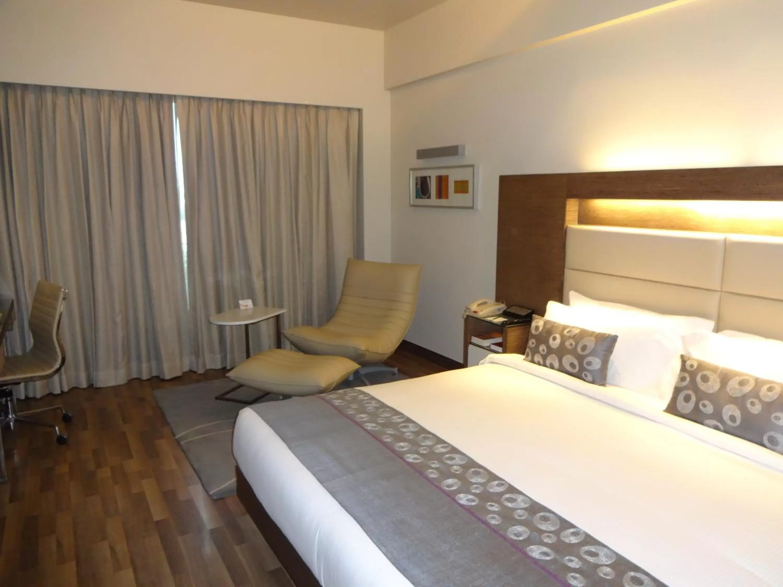 Bed in The Raintree, Anna Salai Bed in The Raintree, Anna Salai