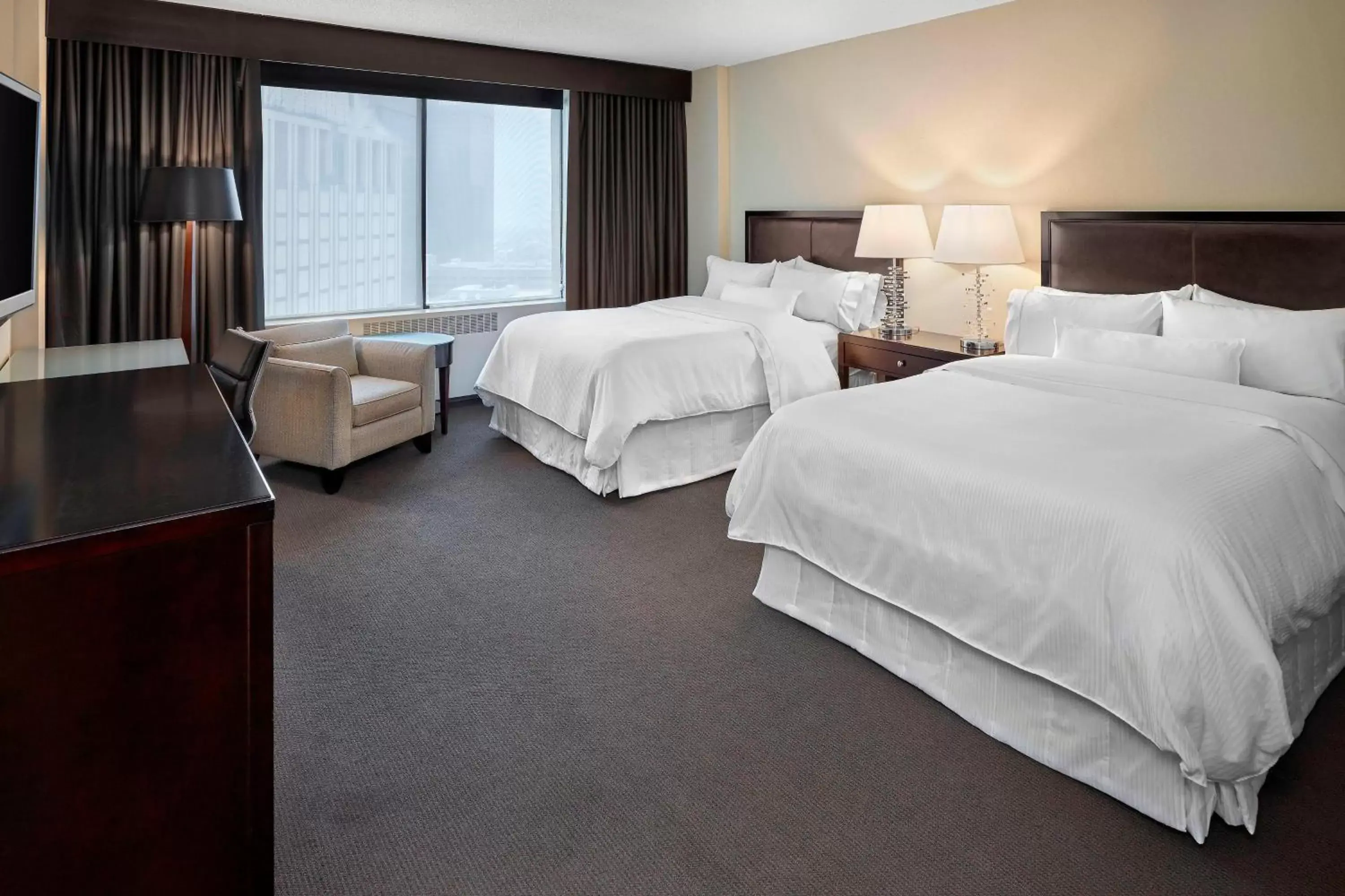 Photo of the whole room, Bed in The Westin Edmonton