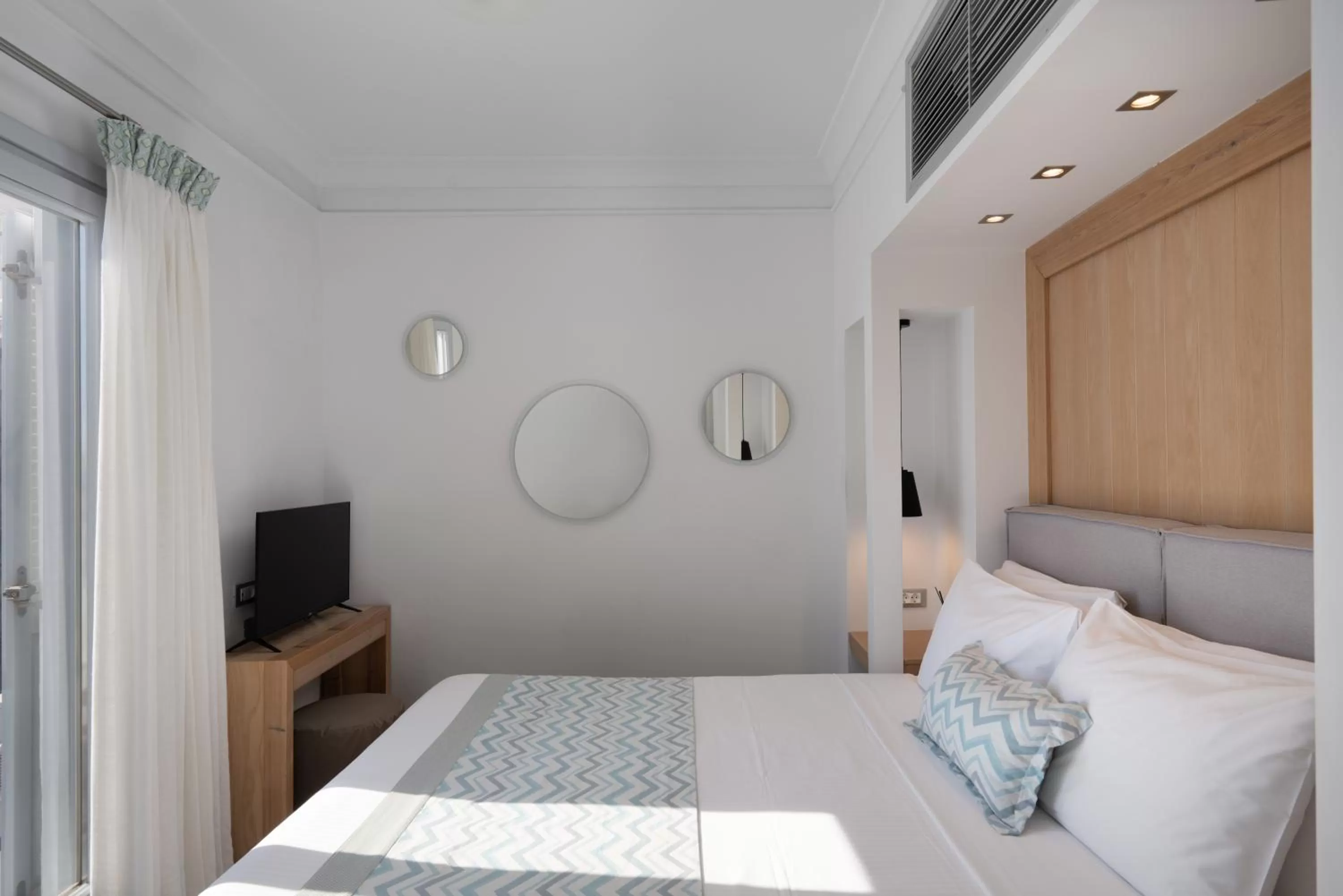 Bed in Volcano View by Caldera Collection