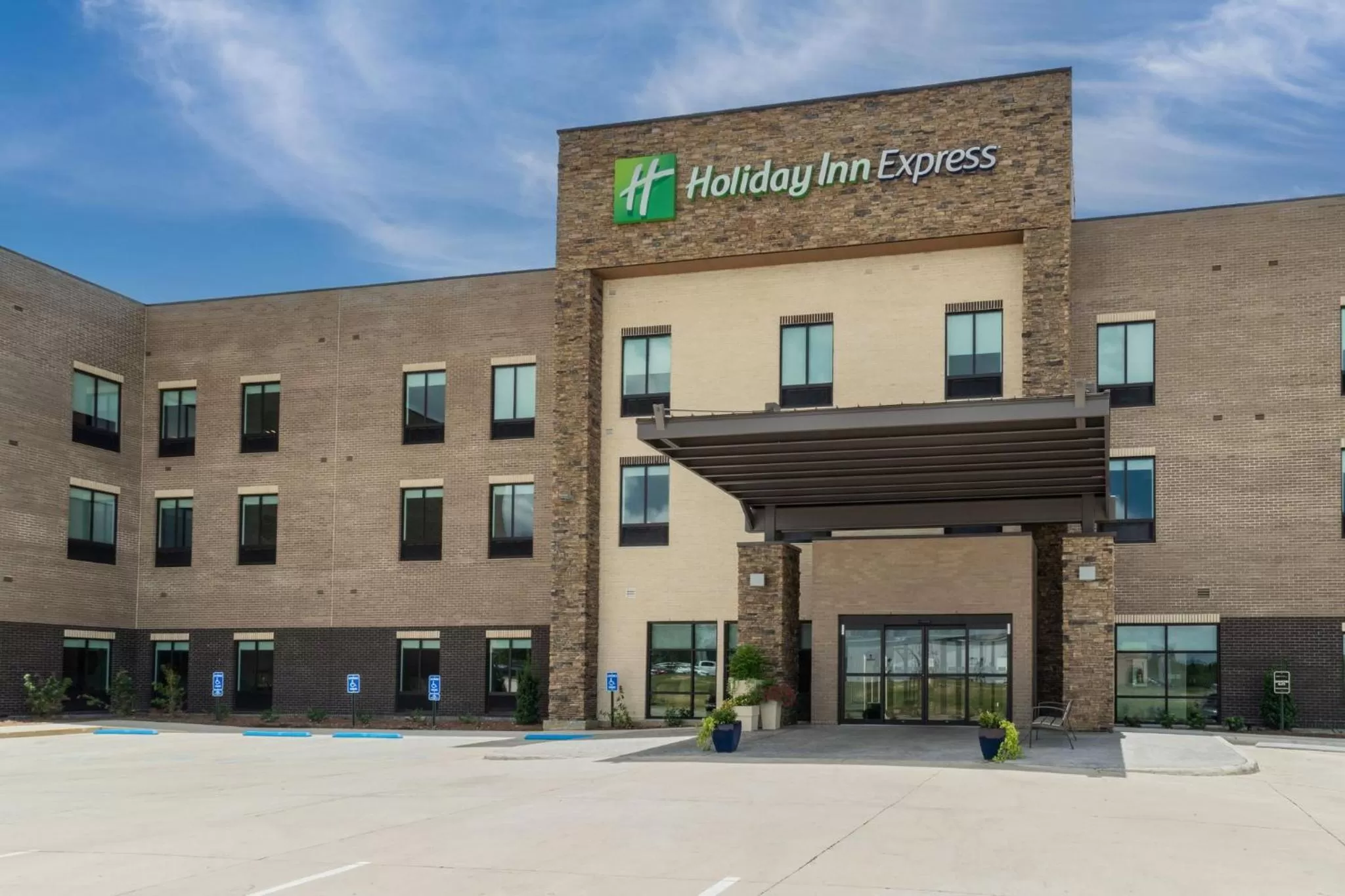 Property building in Holiday Inn Express - Hattiesburg West - Univ Area