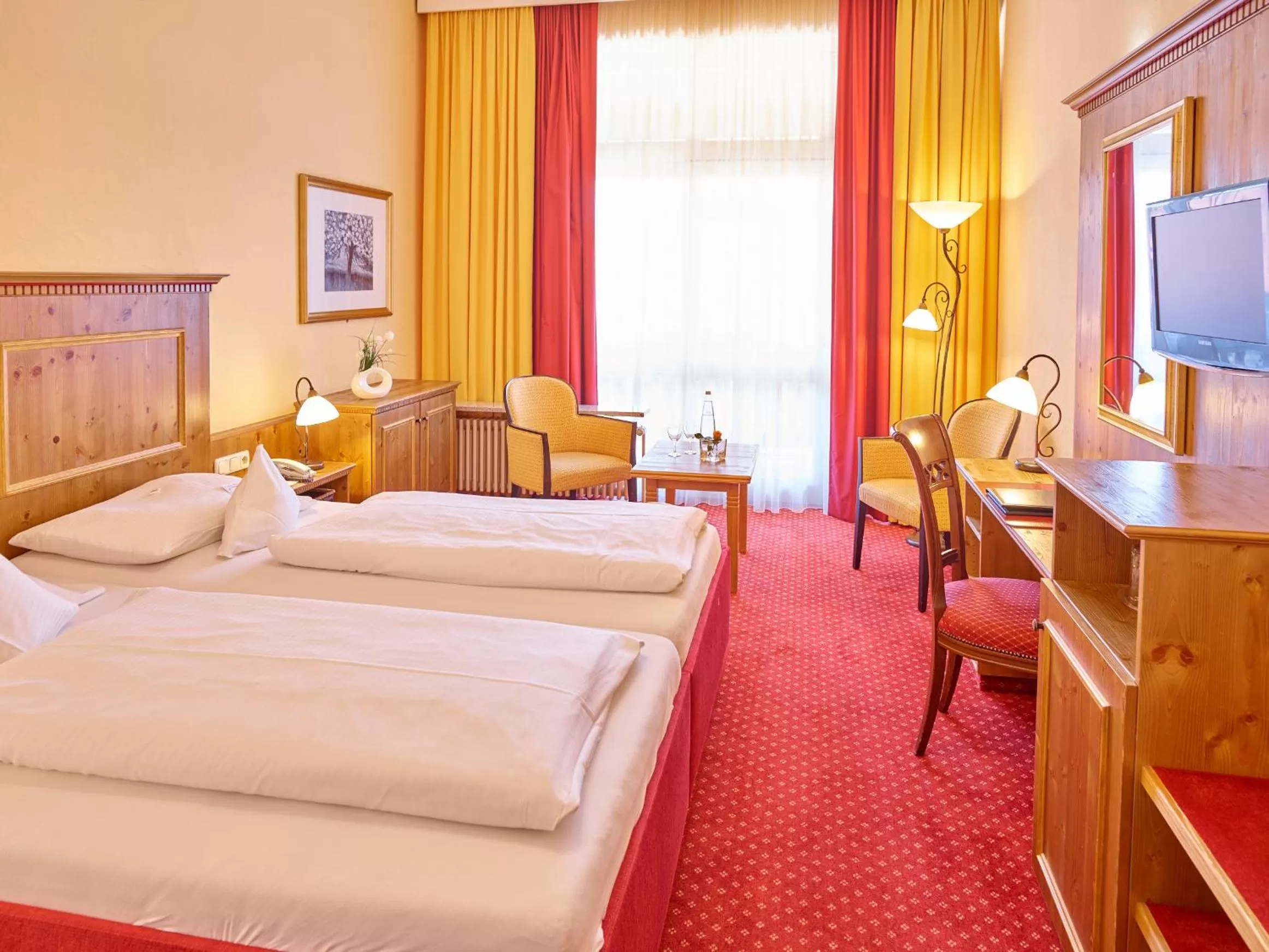 Photo of the whole room, Bed in Parkhotel Bad Griesbach
