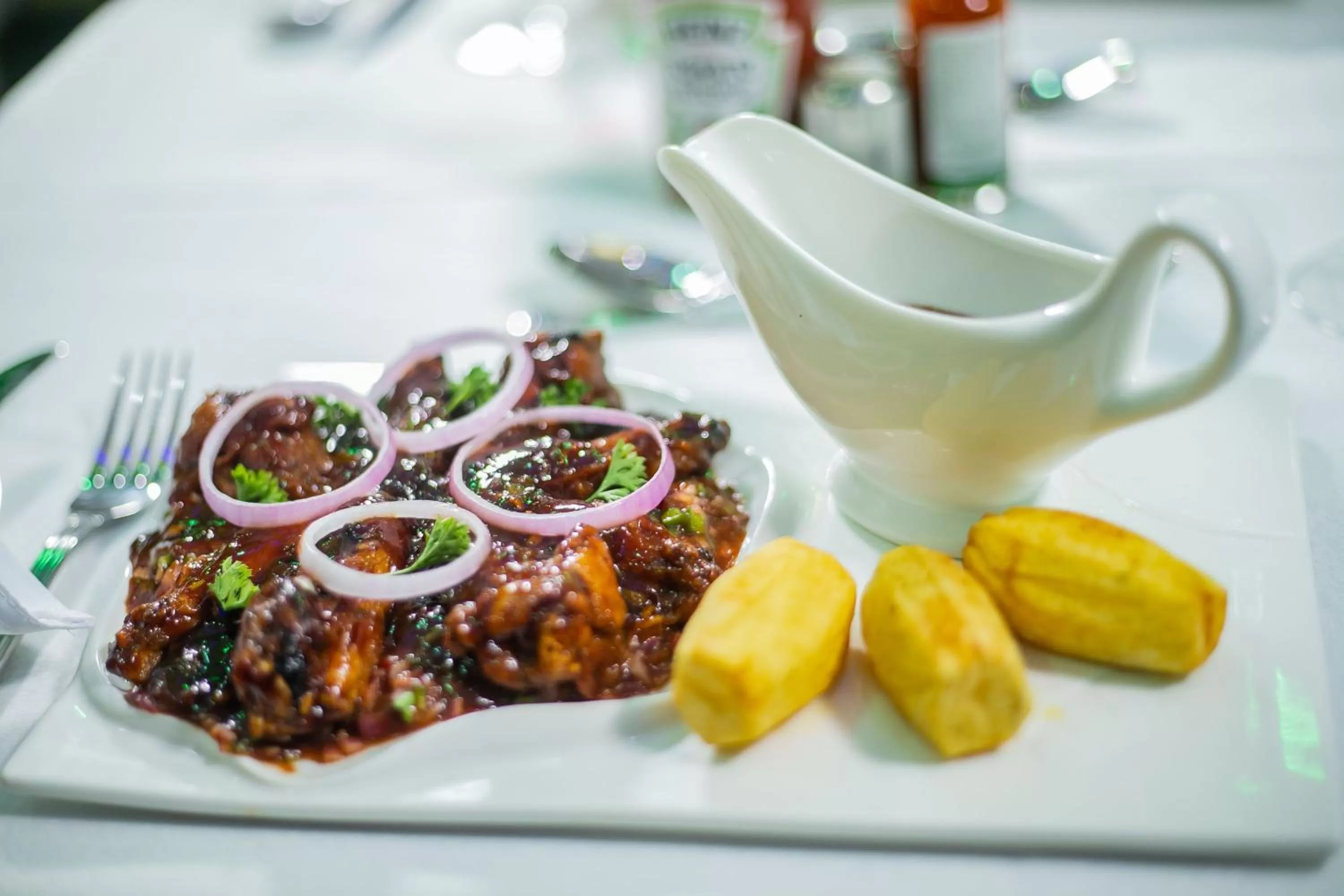 Lunch in Lovely Garden Guest Home