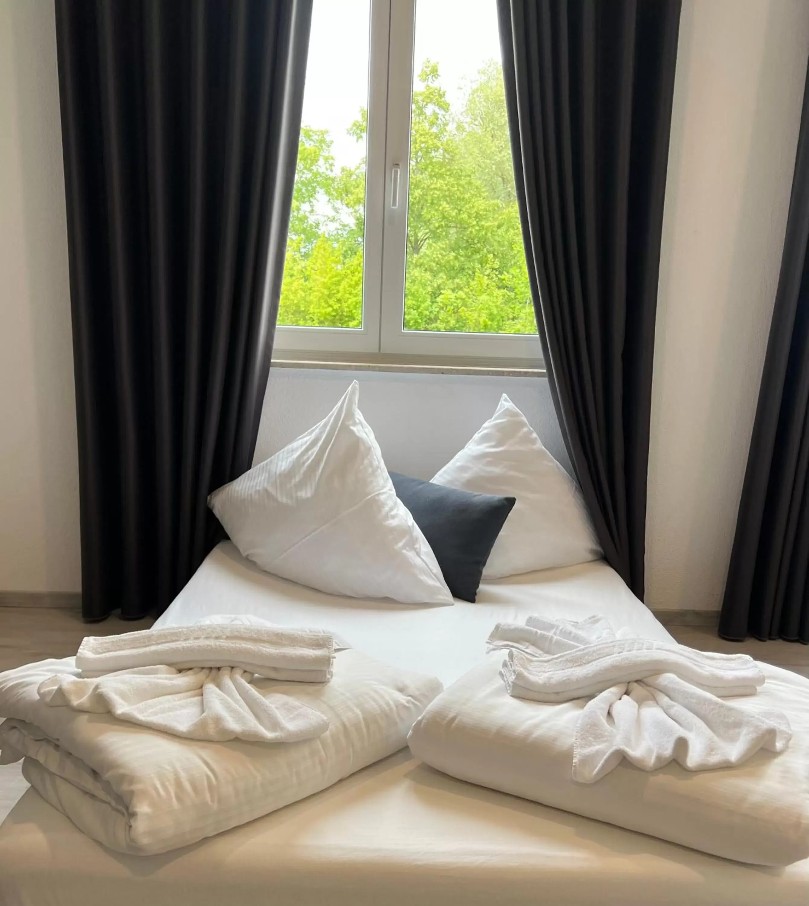 cot, Bed in Yebs Hotel cot, Bed in Yebs Hotel