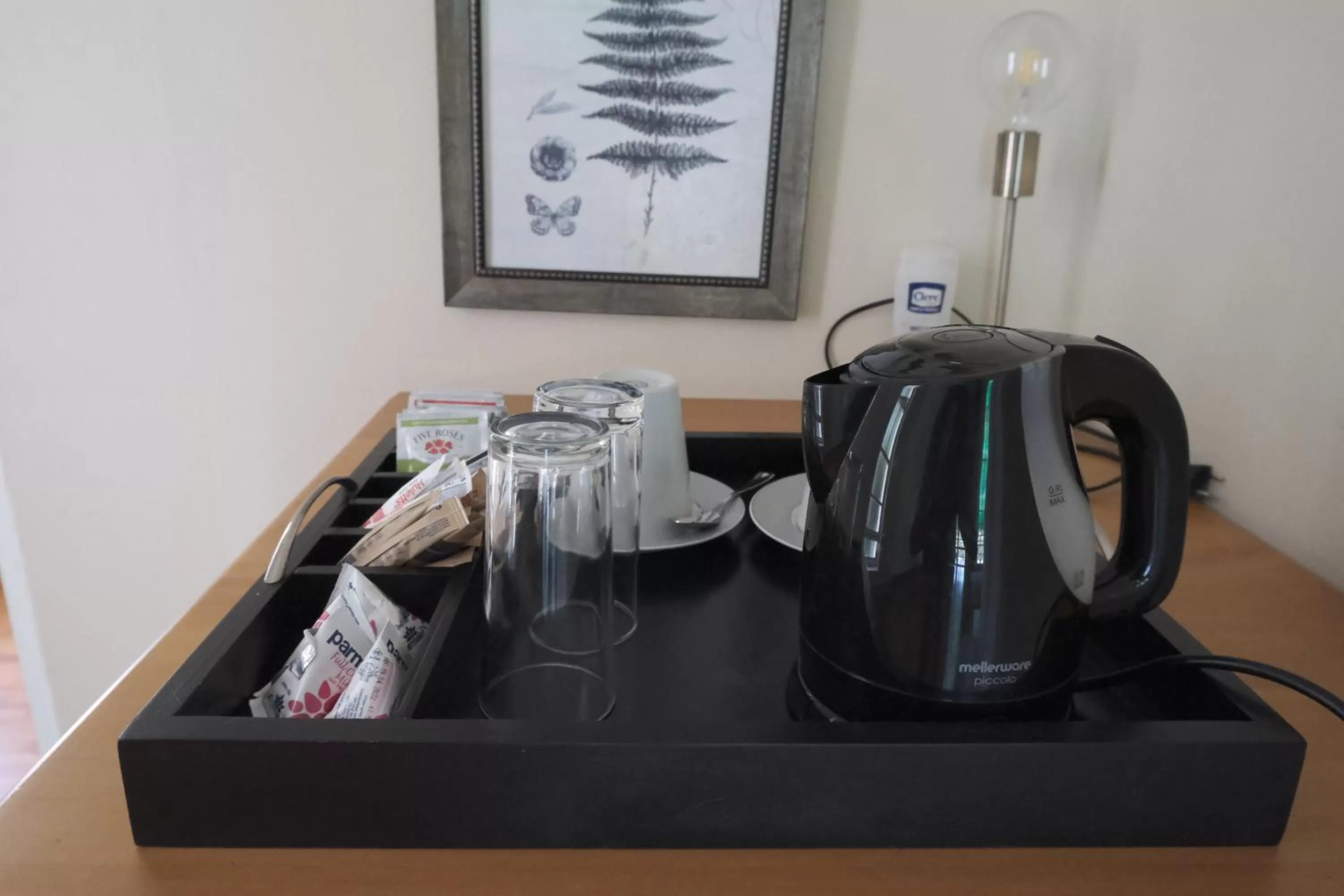 Coffee/tea facilities in The Whitehouse Bed and Breakfast