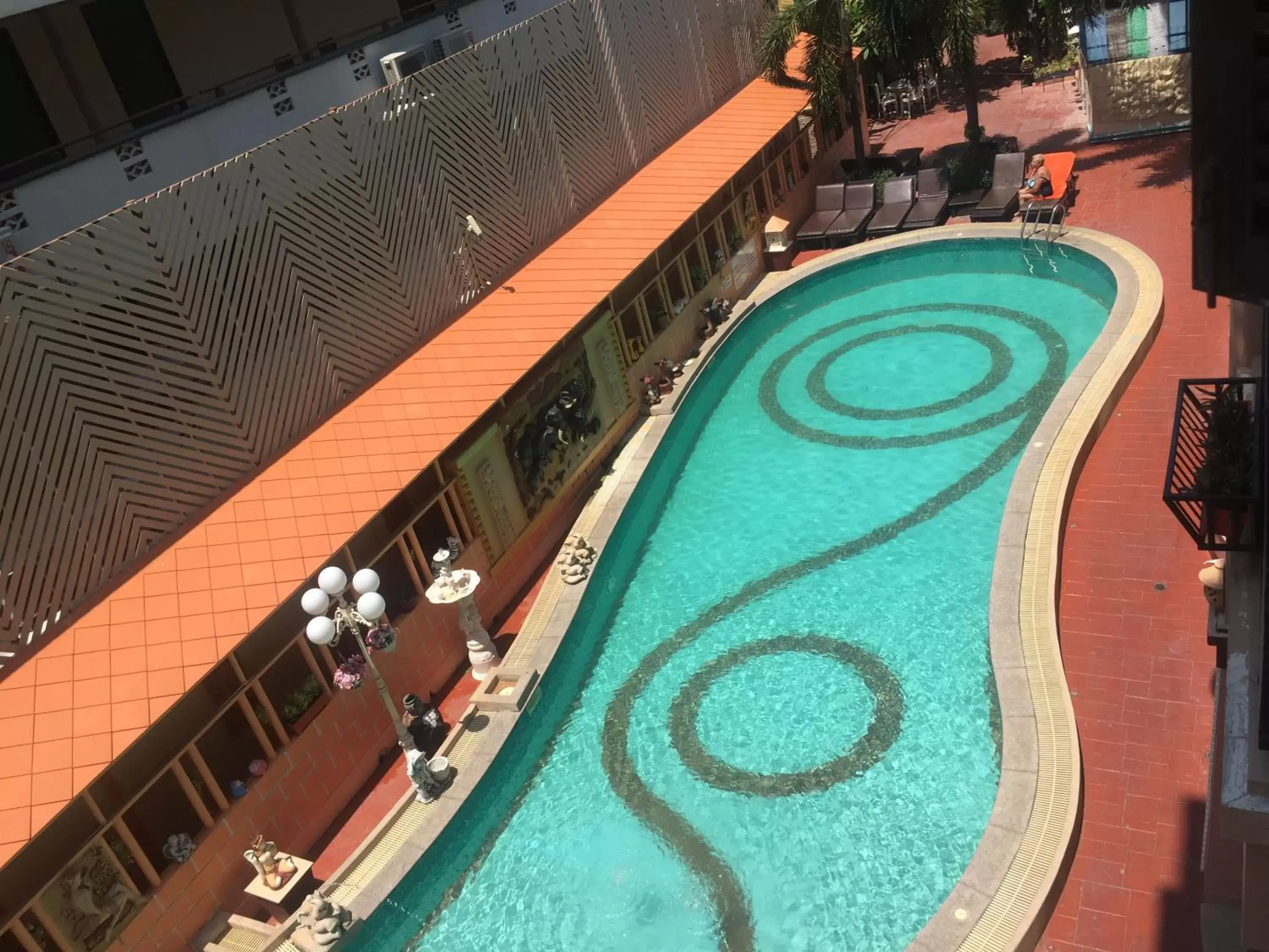 Pool view in Wannara Hotel Hua Hin Pool view in Wannara Hotel Hua Hin