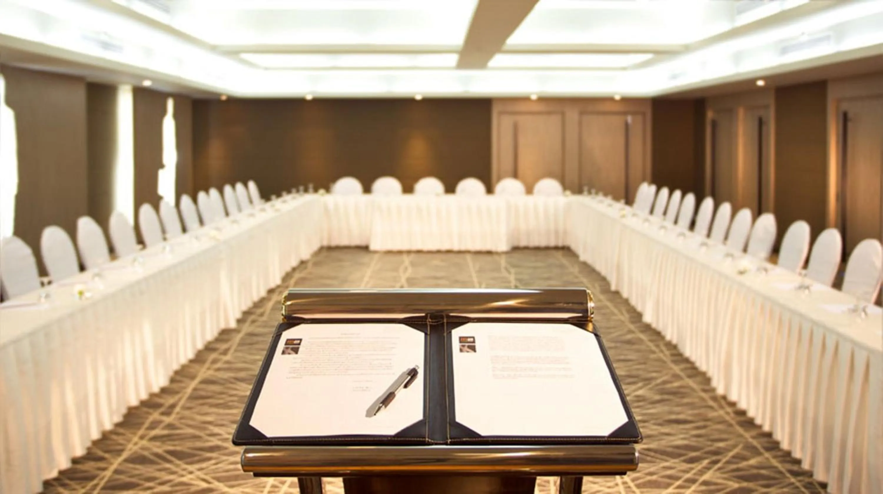 Banquet/Function facilities in M2 de Bangkok Hotel