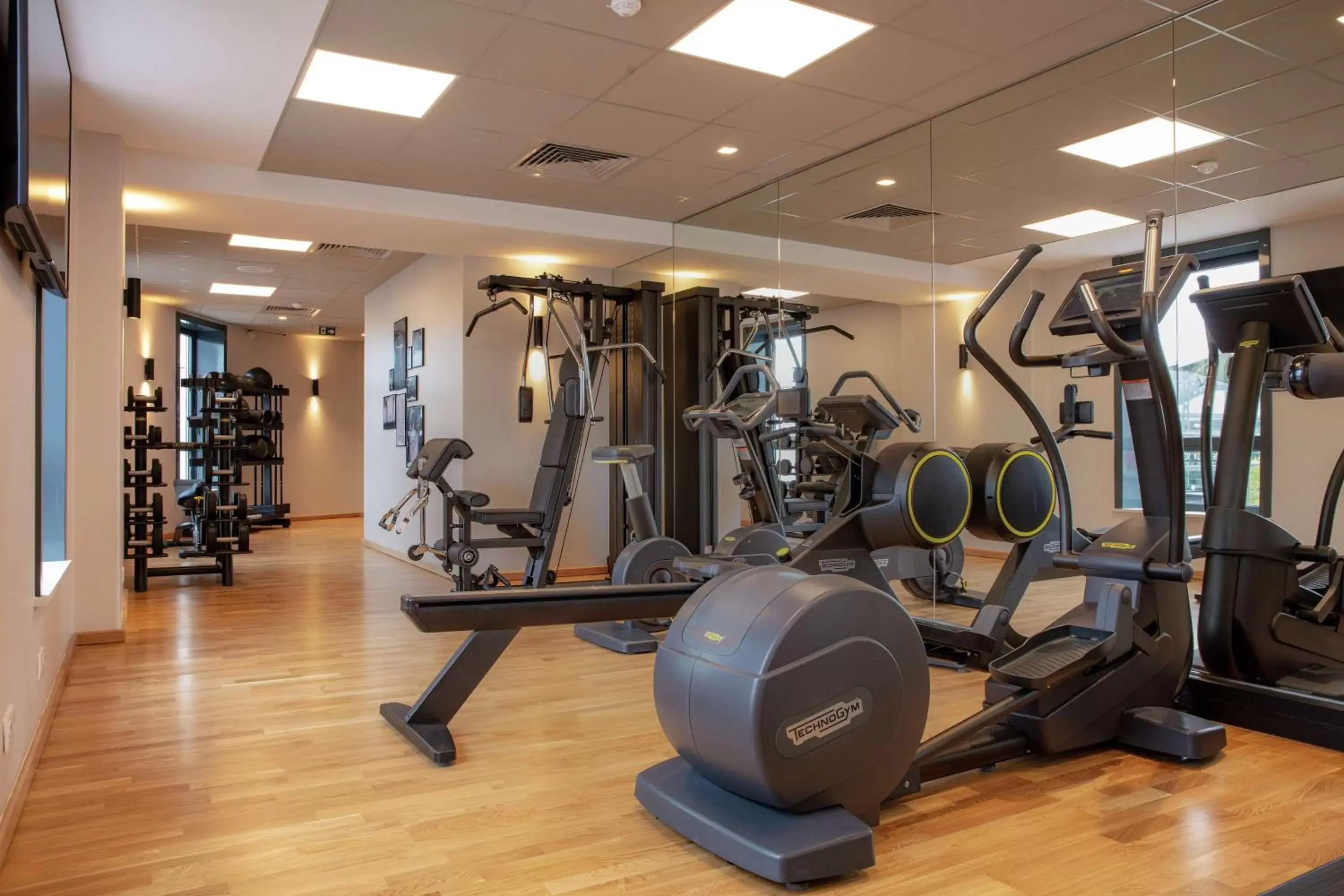Fitness centre/facilities, Fitness Center/Facilities in Hilton Garden Inn Paris Massy