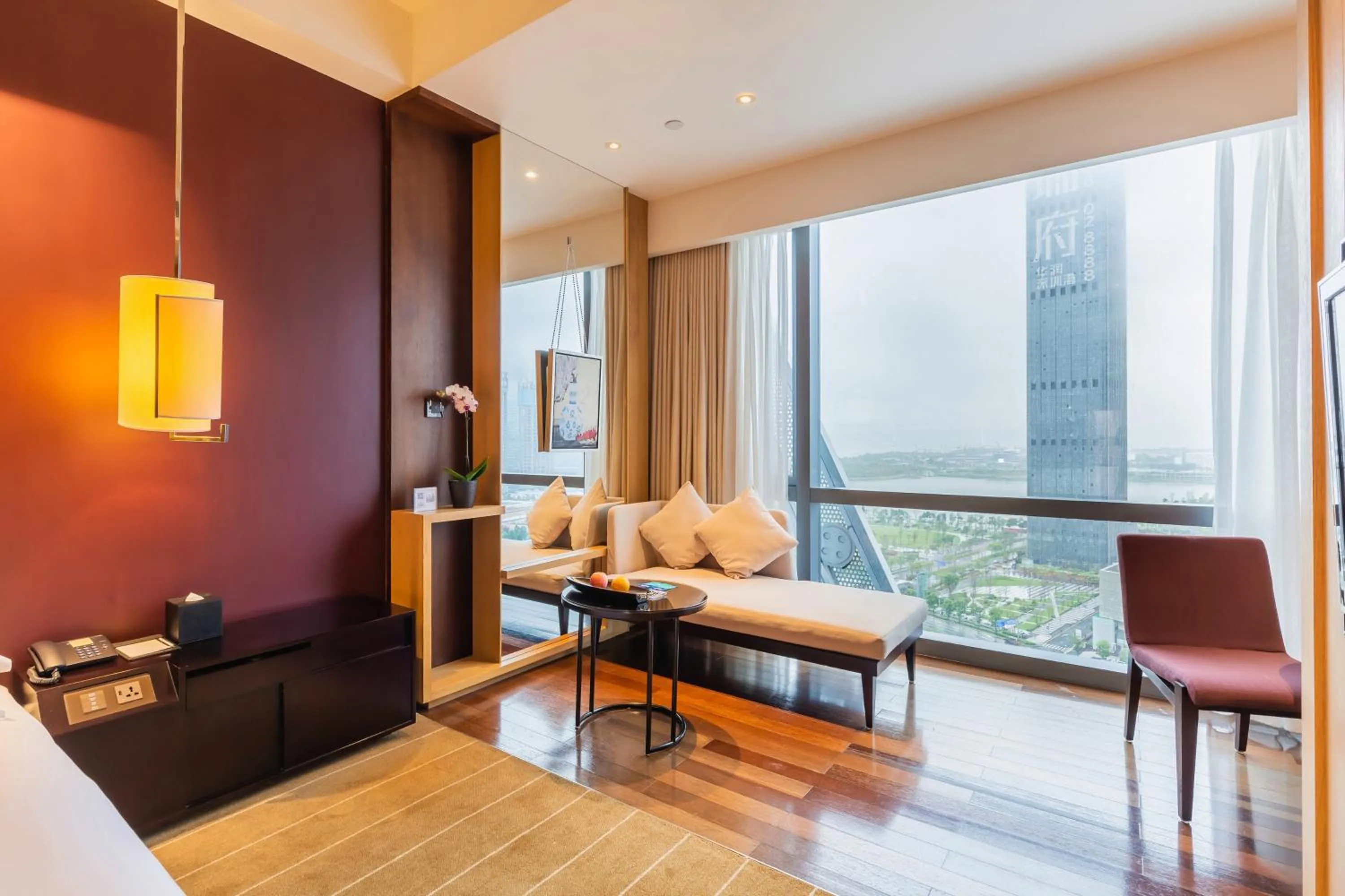 Seating area in Hotel Kapok Shenzhen Bay