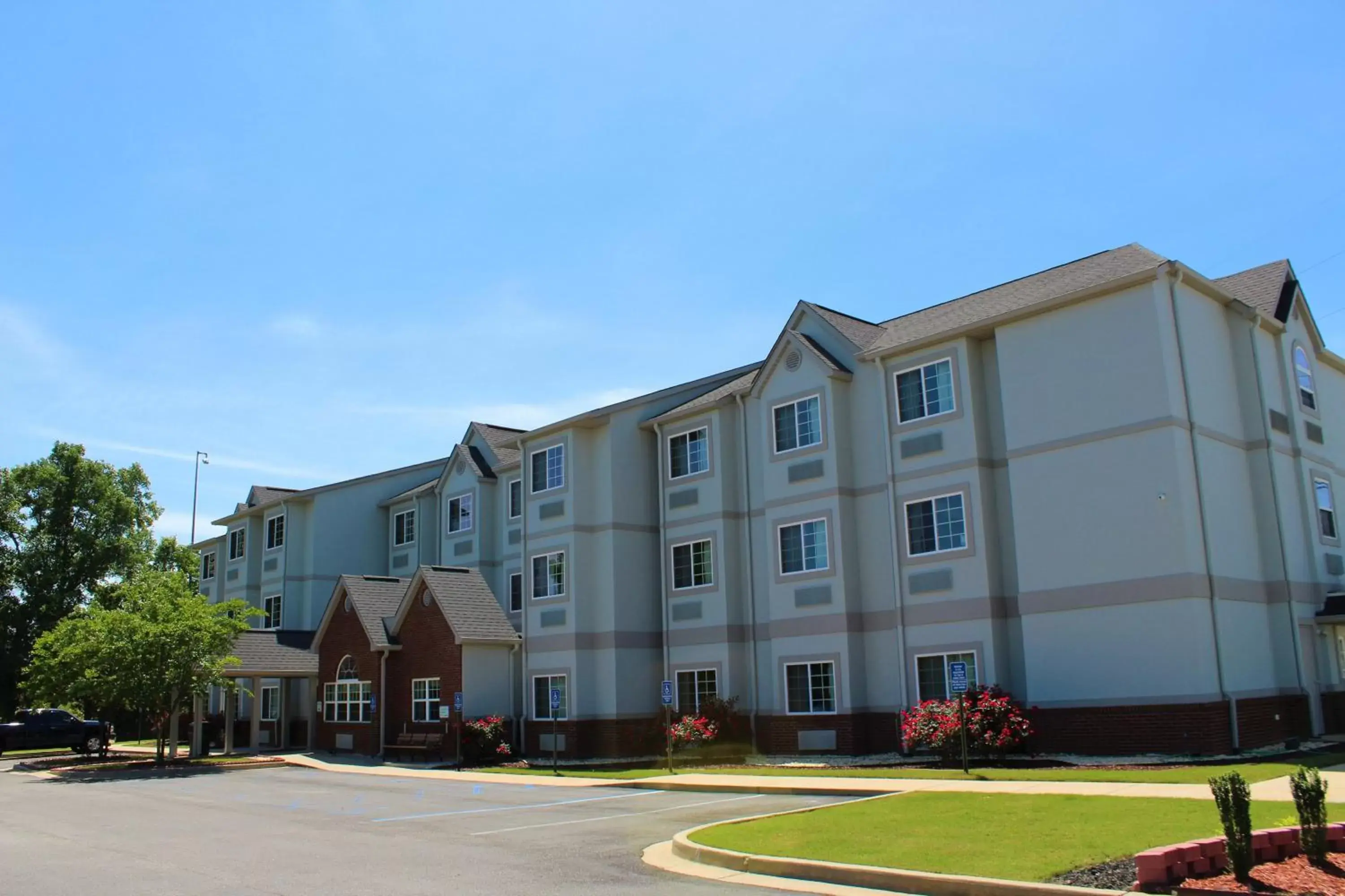 Property Building in Microtel Inn and Suites Montgomery