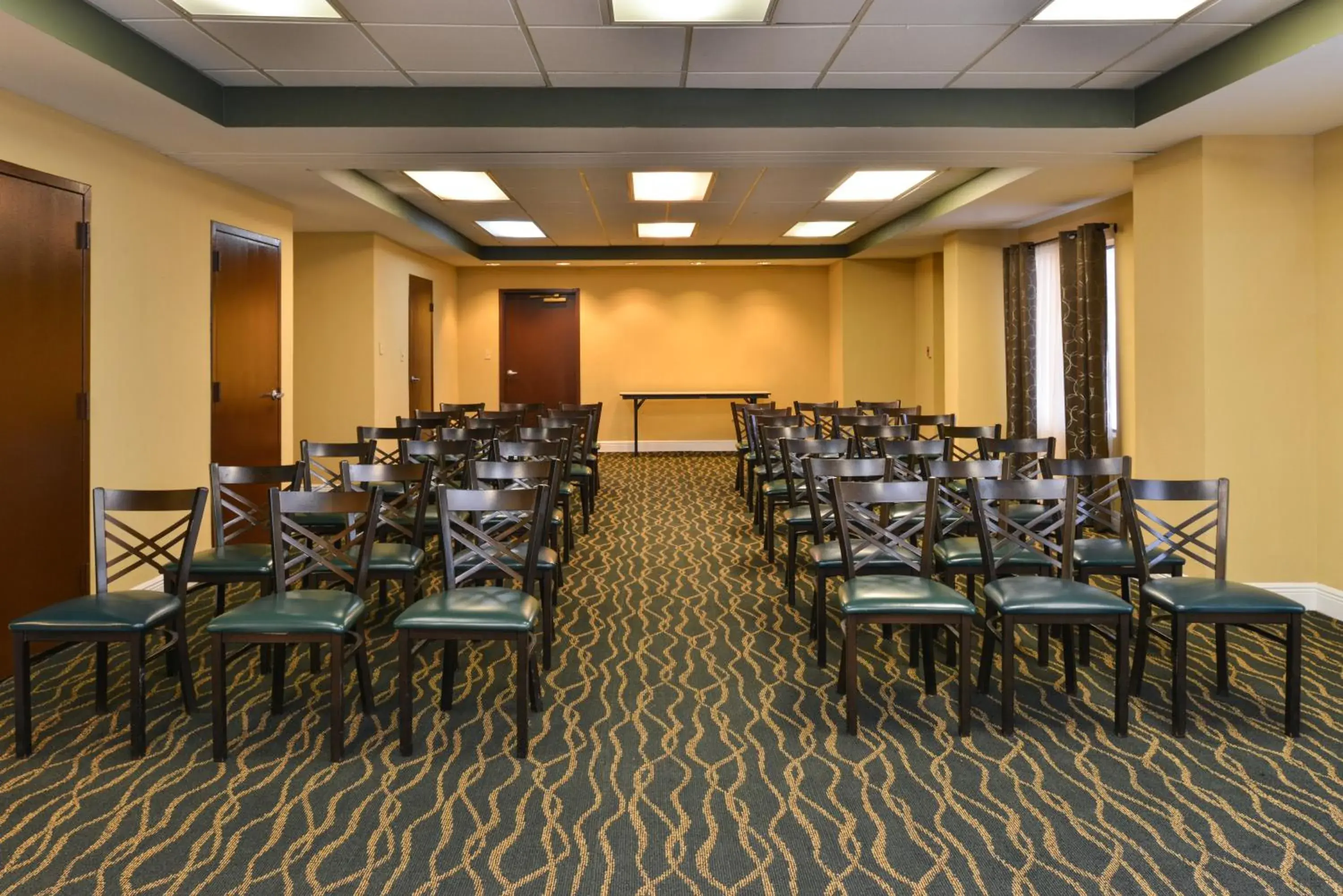 Meeting/conference room in Motel 6-Lafayette, LA