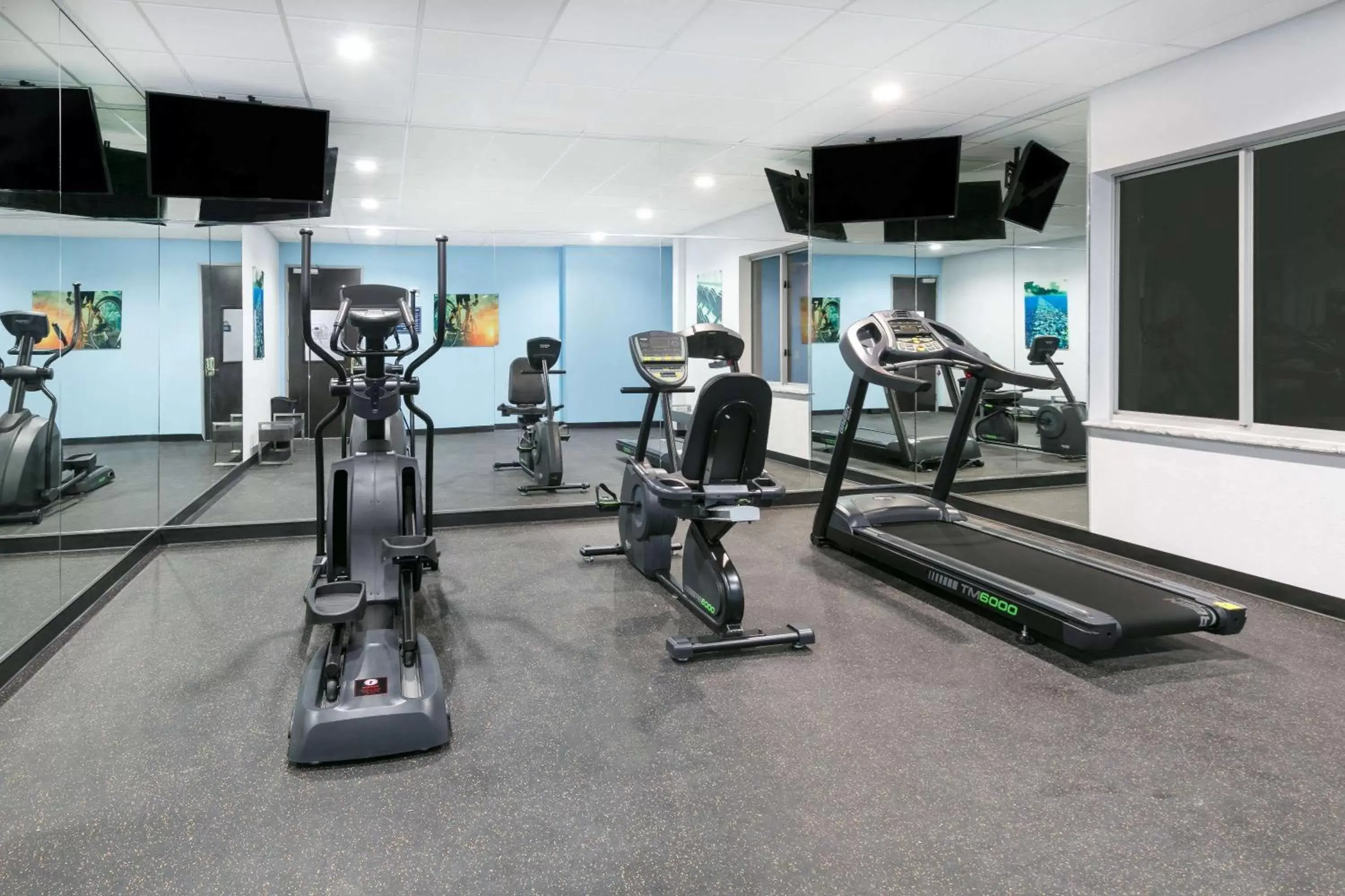 Fitness centre/facilities, Fitness Center/Facilities in Days Inn & Suites by Wyndham Lubbock Medical Center