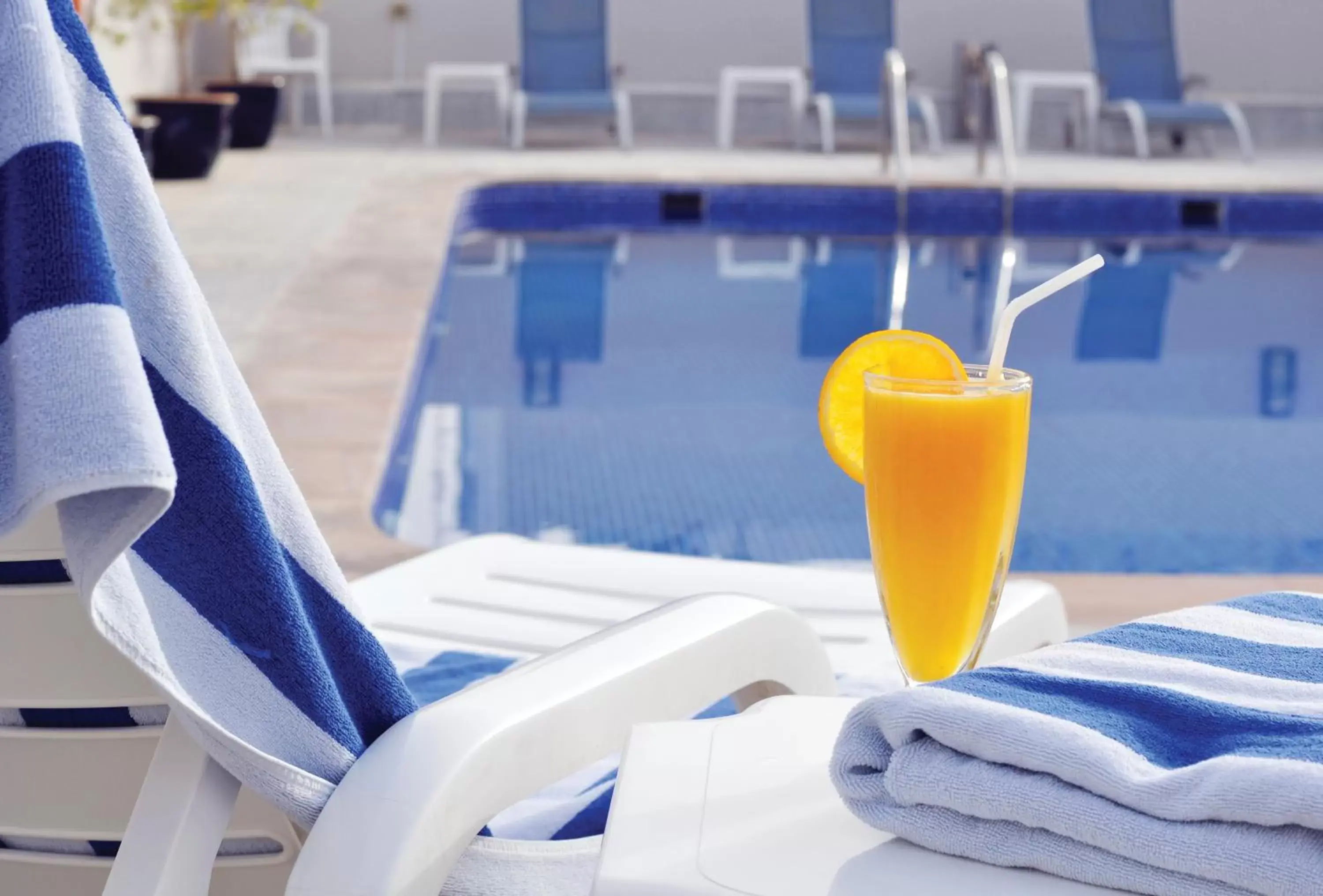 , Swimming Pool in Auris Boutique Hotel Apartments - AlBarsha