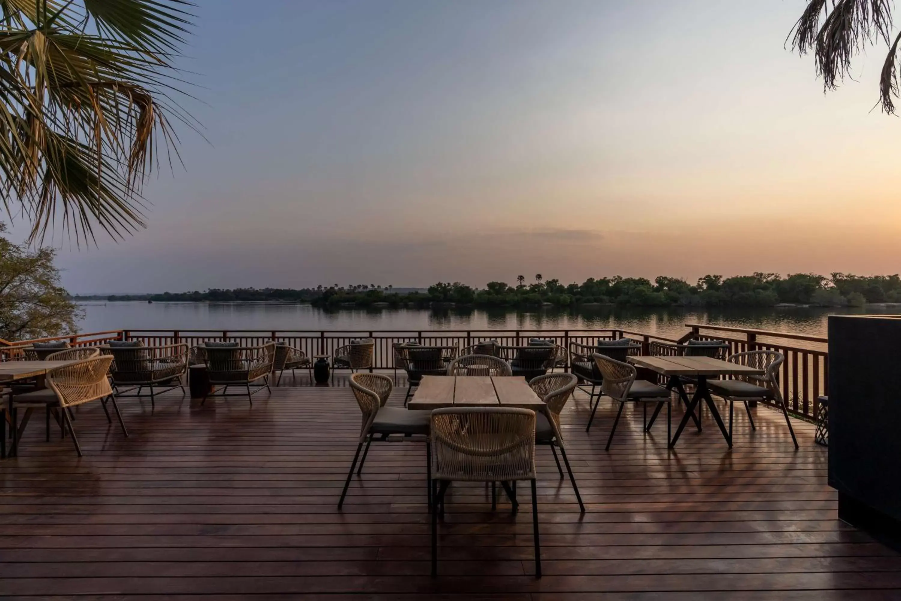 Restaurant/places to eat in Radisson Blu Mosi-oa-Tunya Livingstone Resort