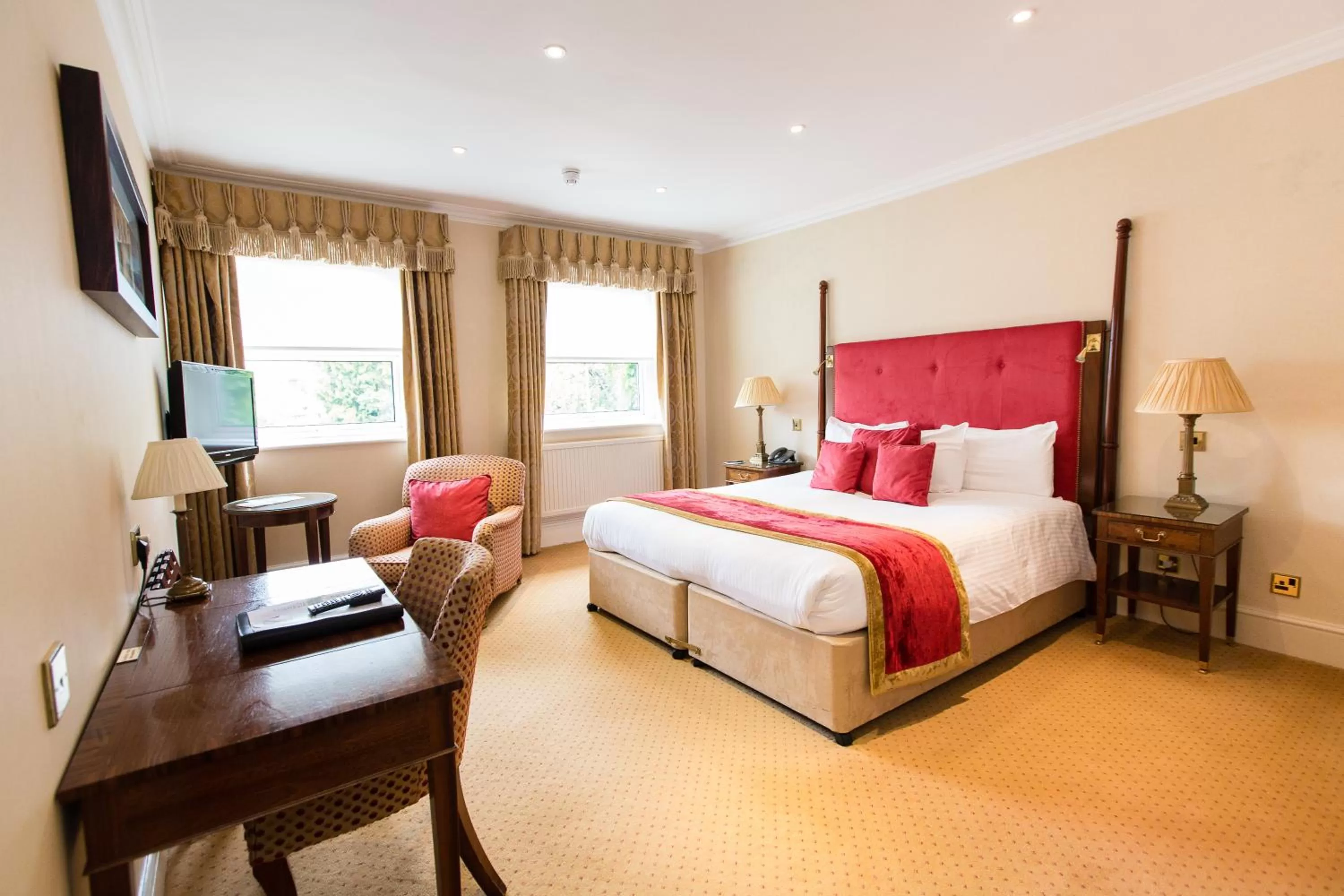 Photo of the whole room, Bed in The Spa Hotel