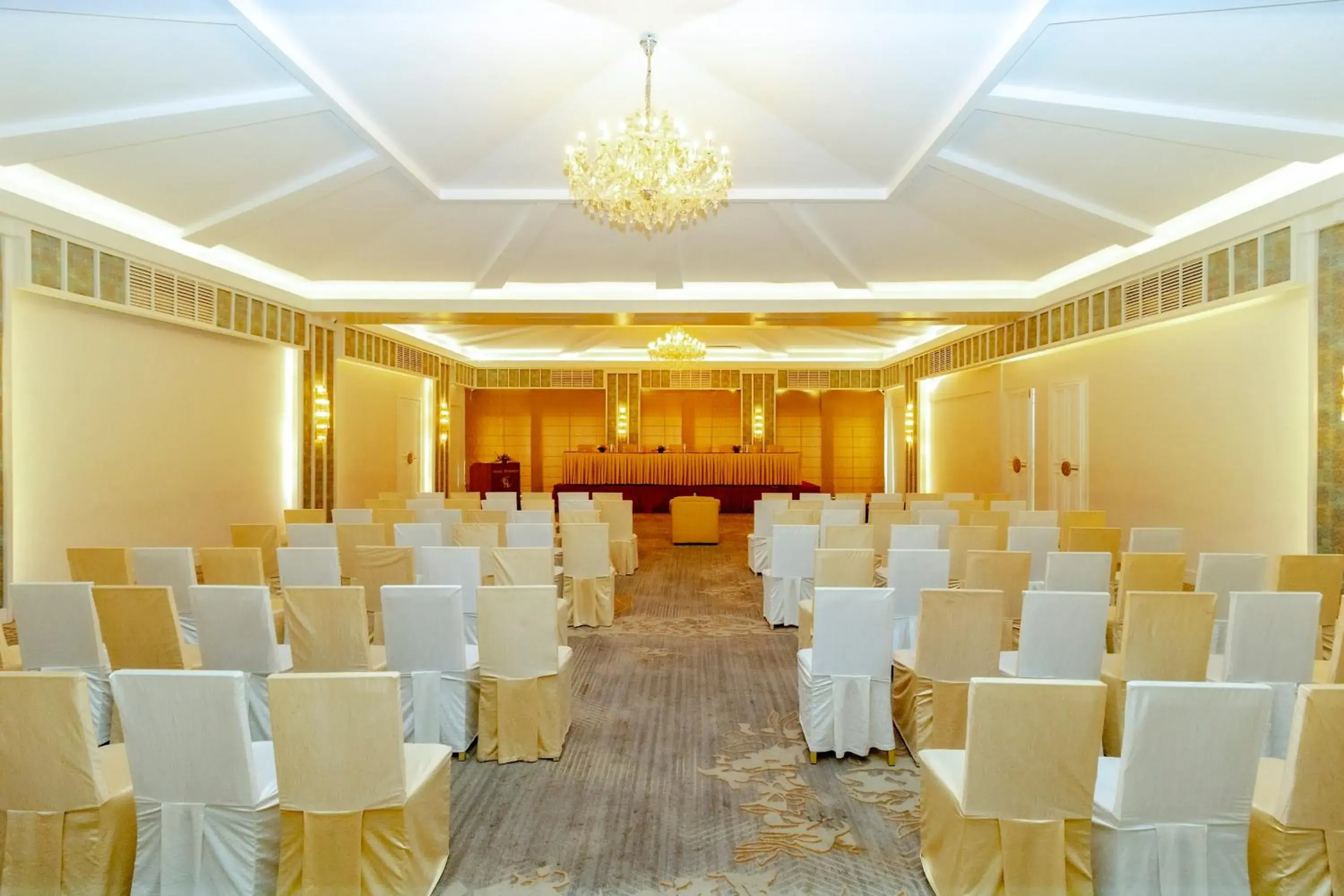 Meeting/conference room, Banquet Facilities in Hotel Himalaya