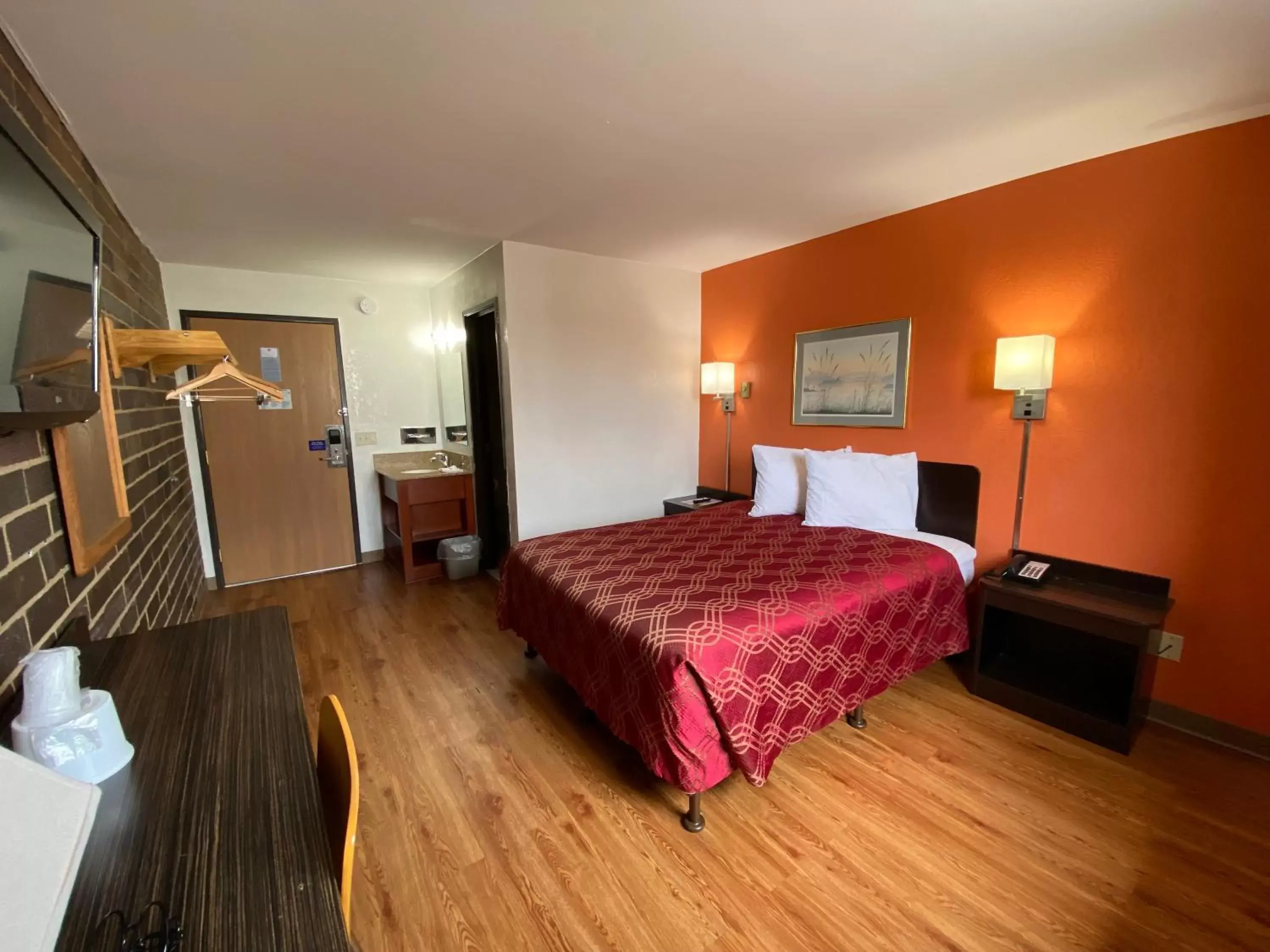 Bed in Reliance Inn Bed in Reliance Inn