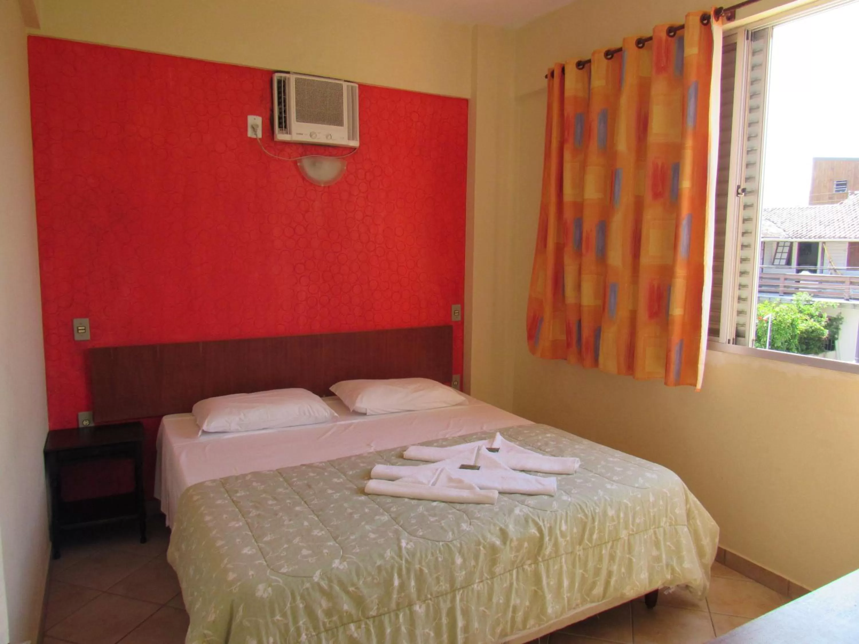 Photo of the whole room, Bed in Pousada Recanto da Barra