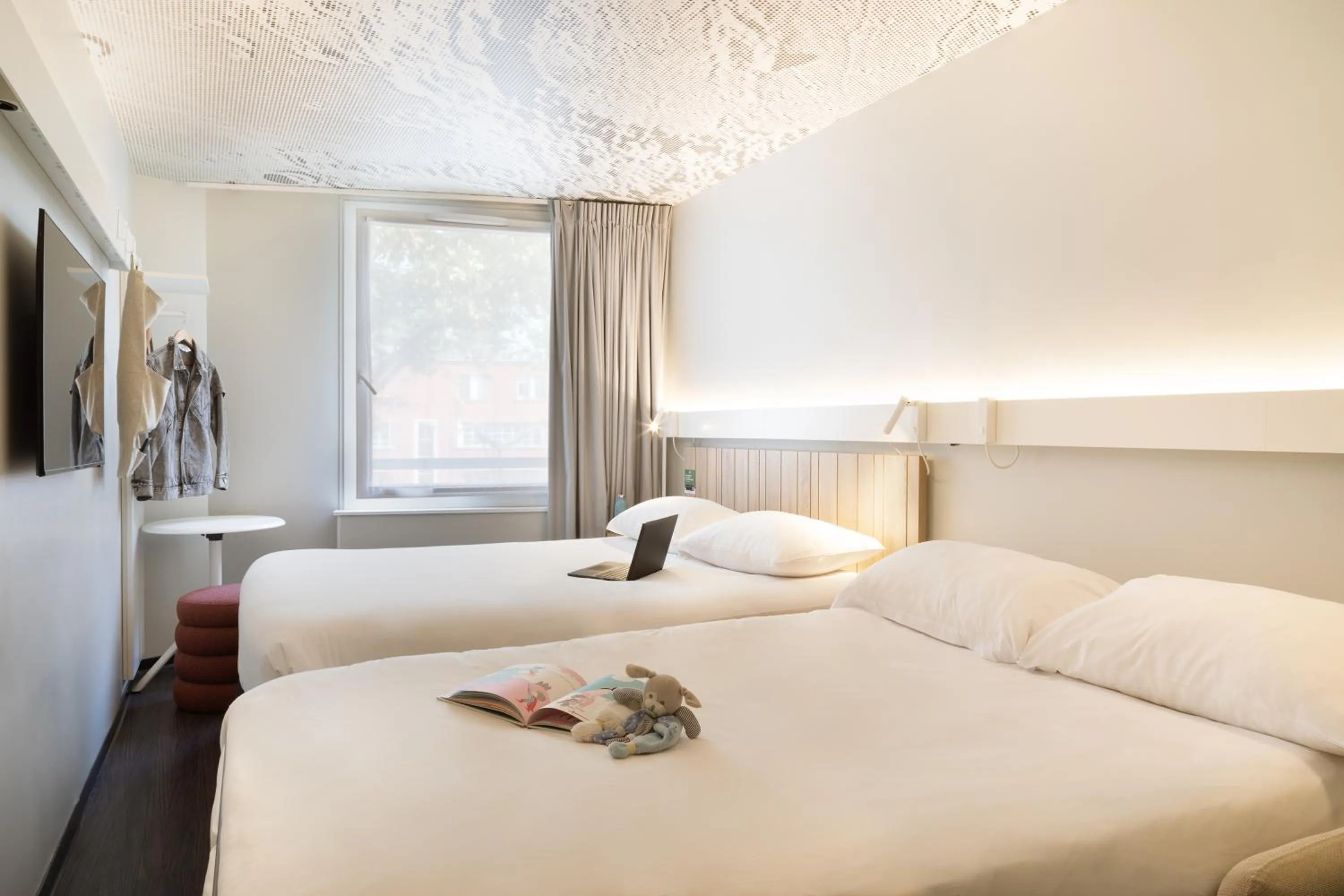 Photo of the whole room, Bed in ibis Paris Nation Davout