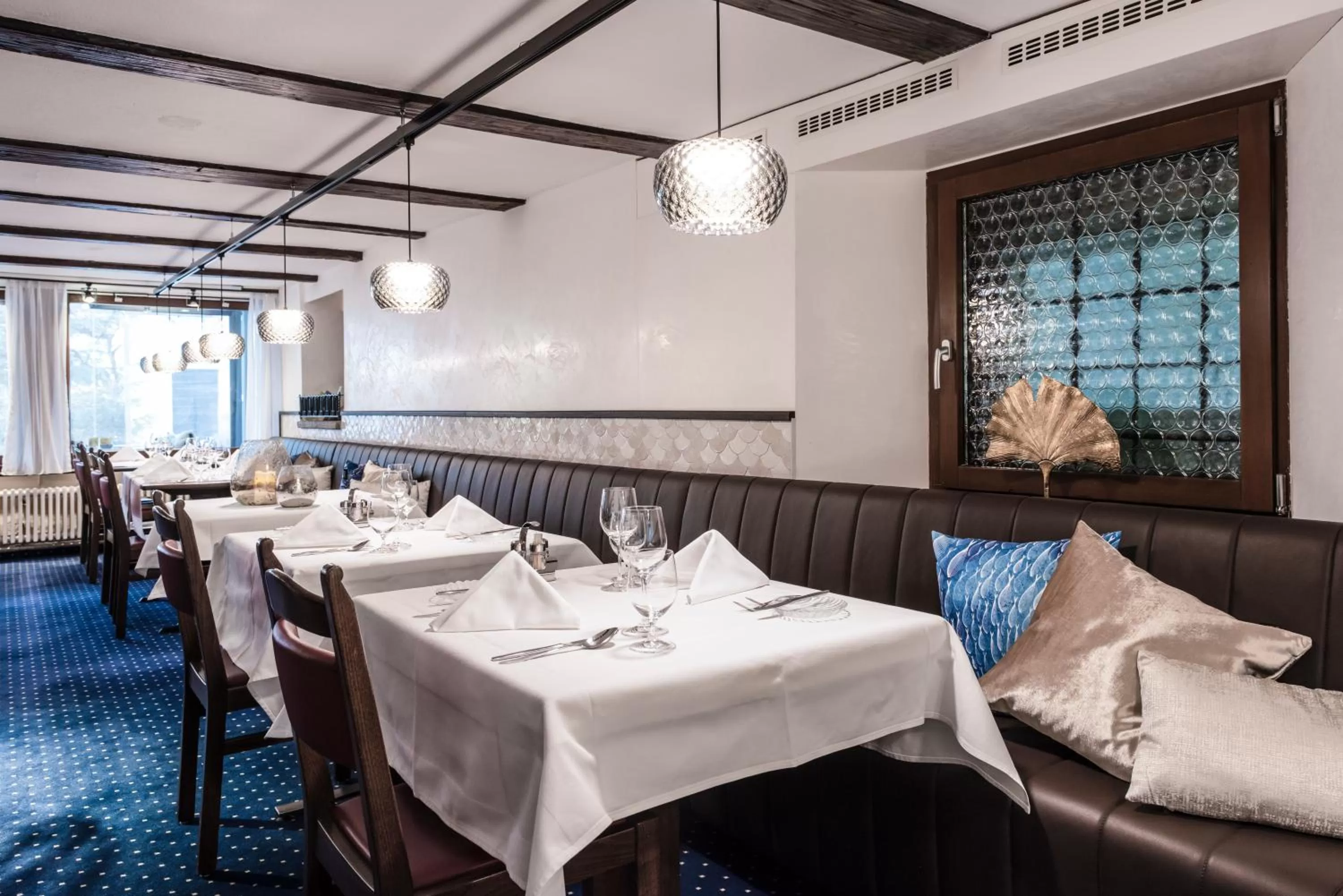 Restaurant/places to eat in Hotel & Restaurant Rössli