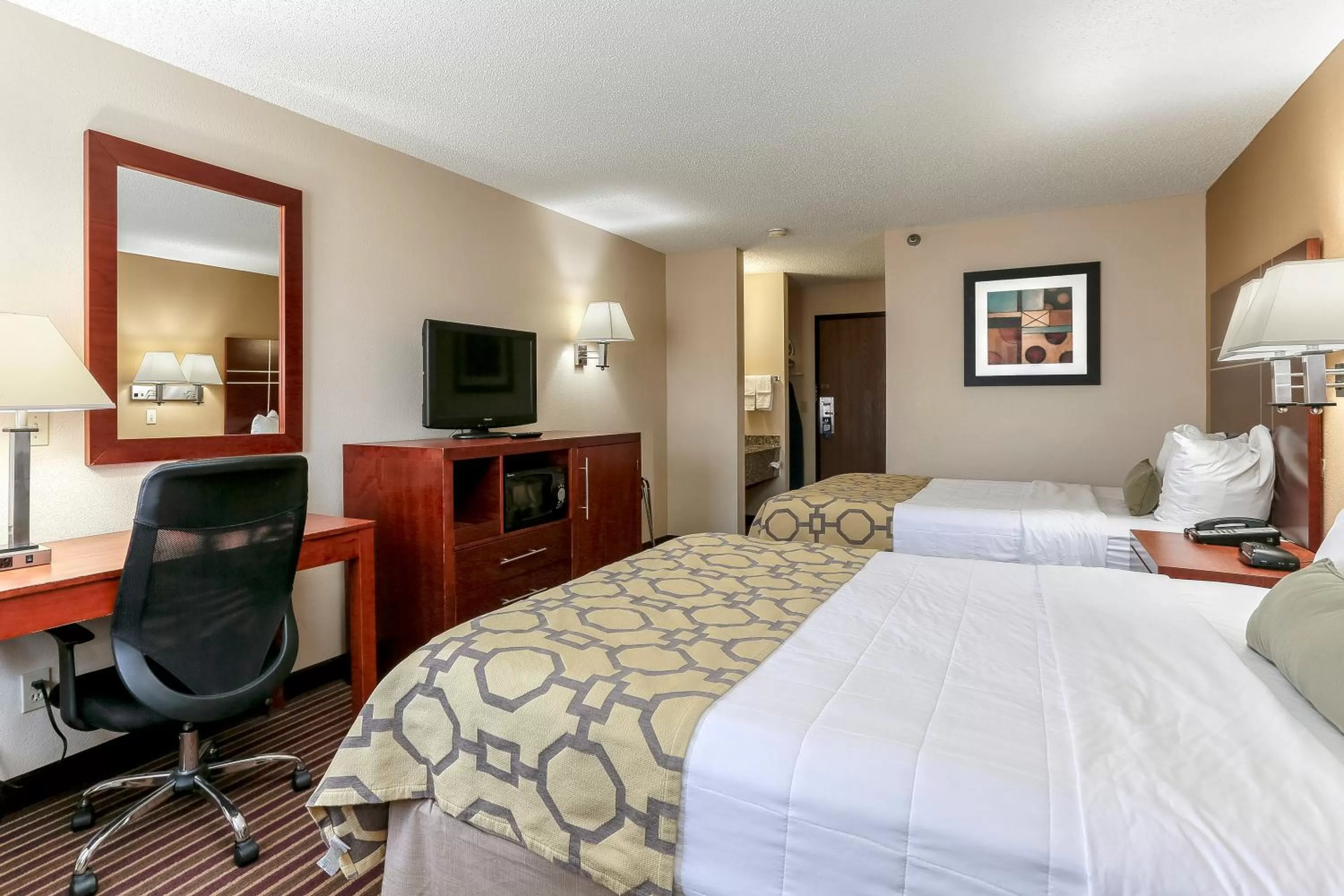 Bed in Baymont by Wyndham Bowling Green