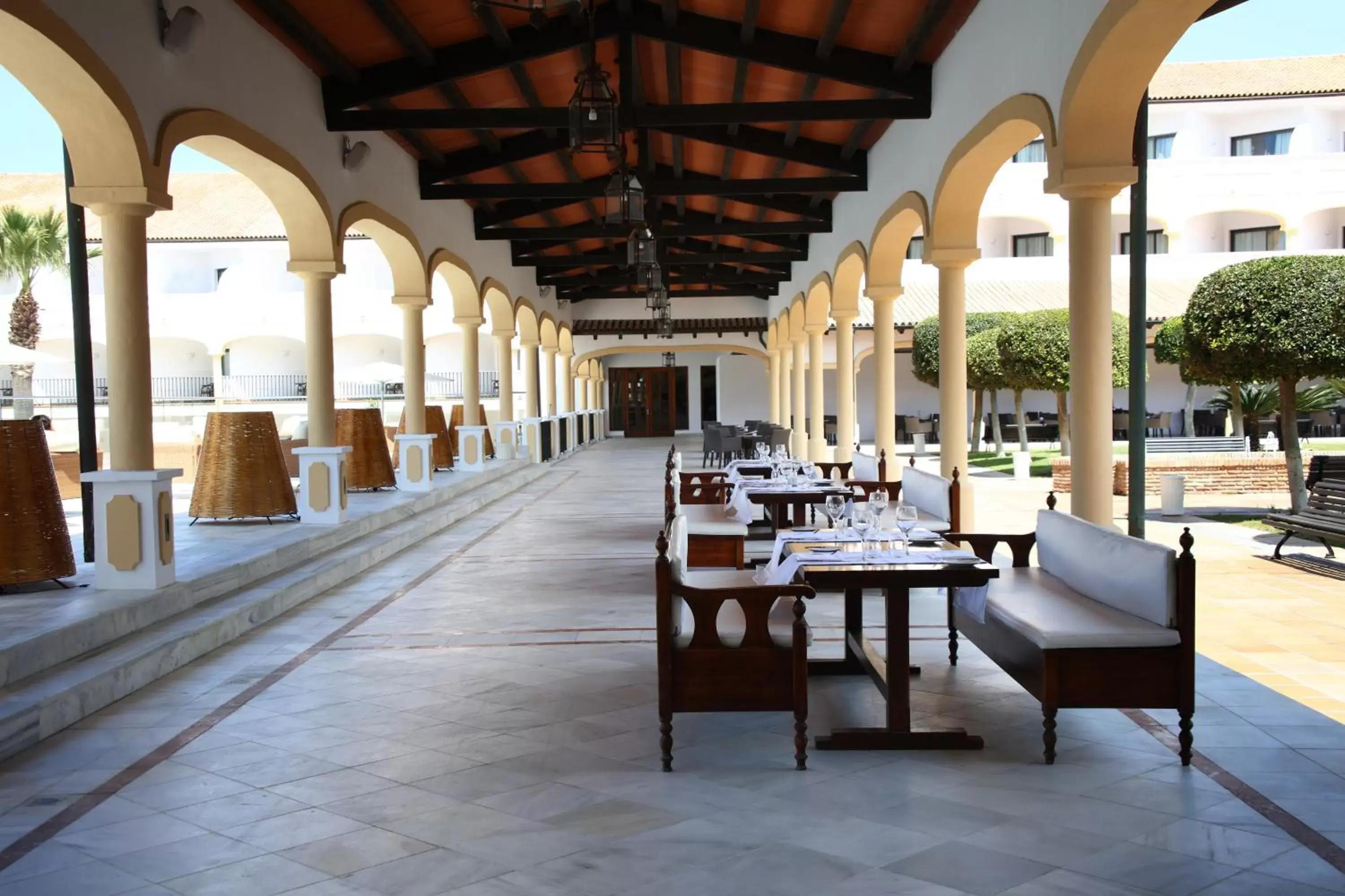 Lounge or bar, Restaurant/Places to Eat in Iberostar Selection Andalucia Playa