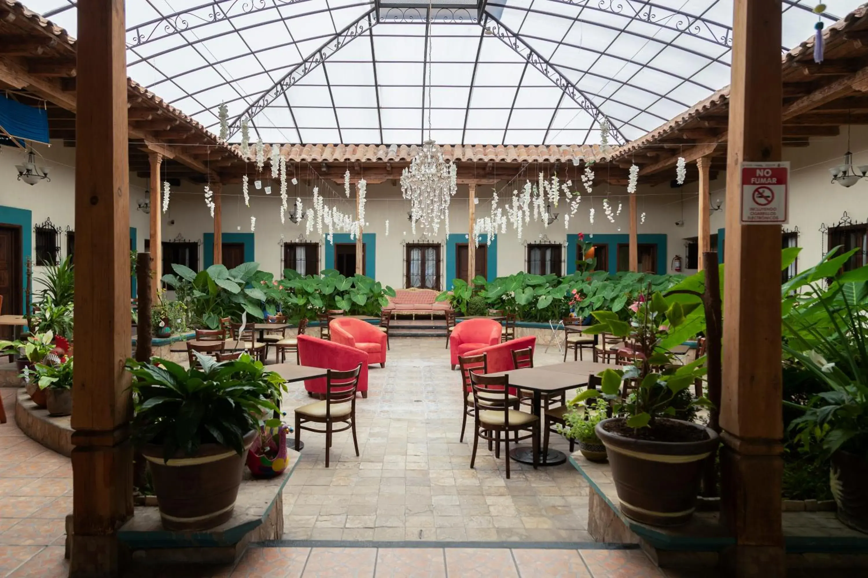 Restaurant/Places to Eat in Gran Hotel El Encanto