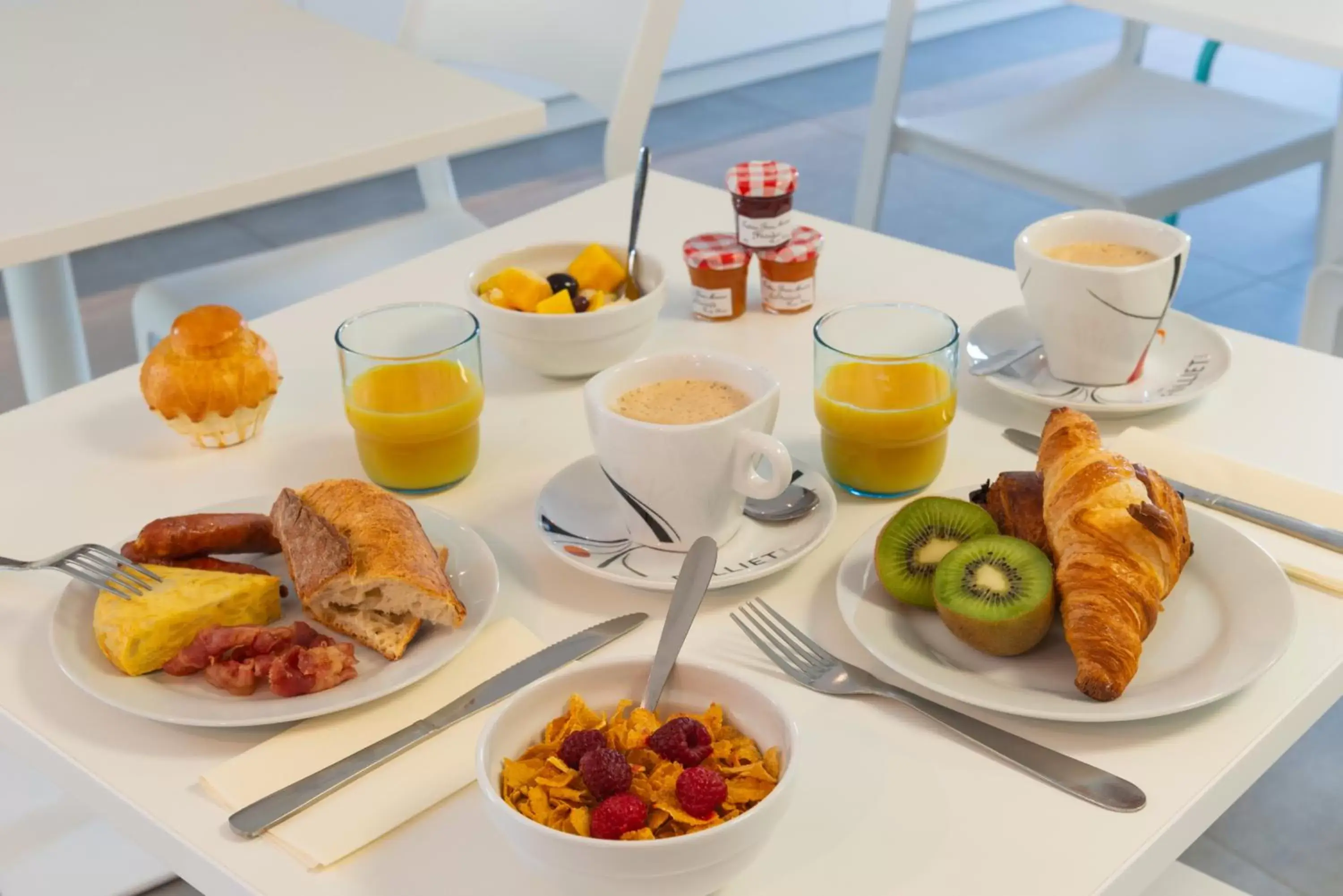 Continental breakfast, Breakfast in Kyriad Montpellier Sud - A709