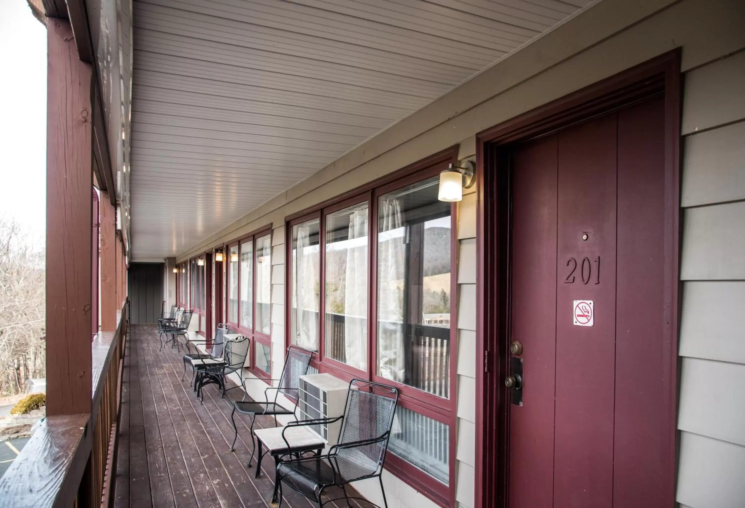 Balcony/Terrace in Cliff Dwellers Inn