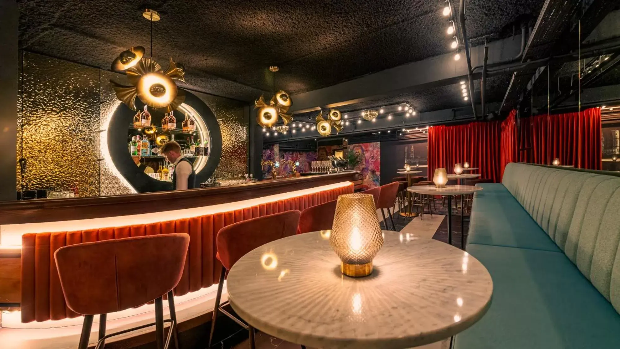 Lounge or bar, Lounge/Bar in Hotel Restaurant Grandcafé 't Voorhuys