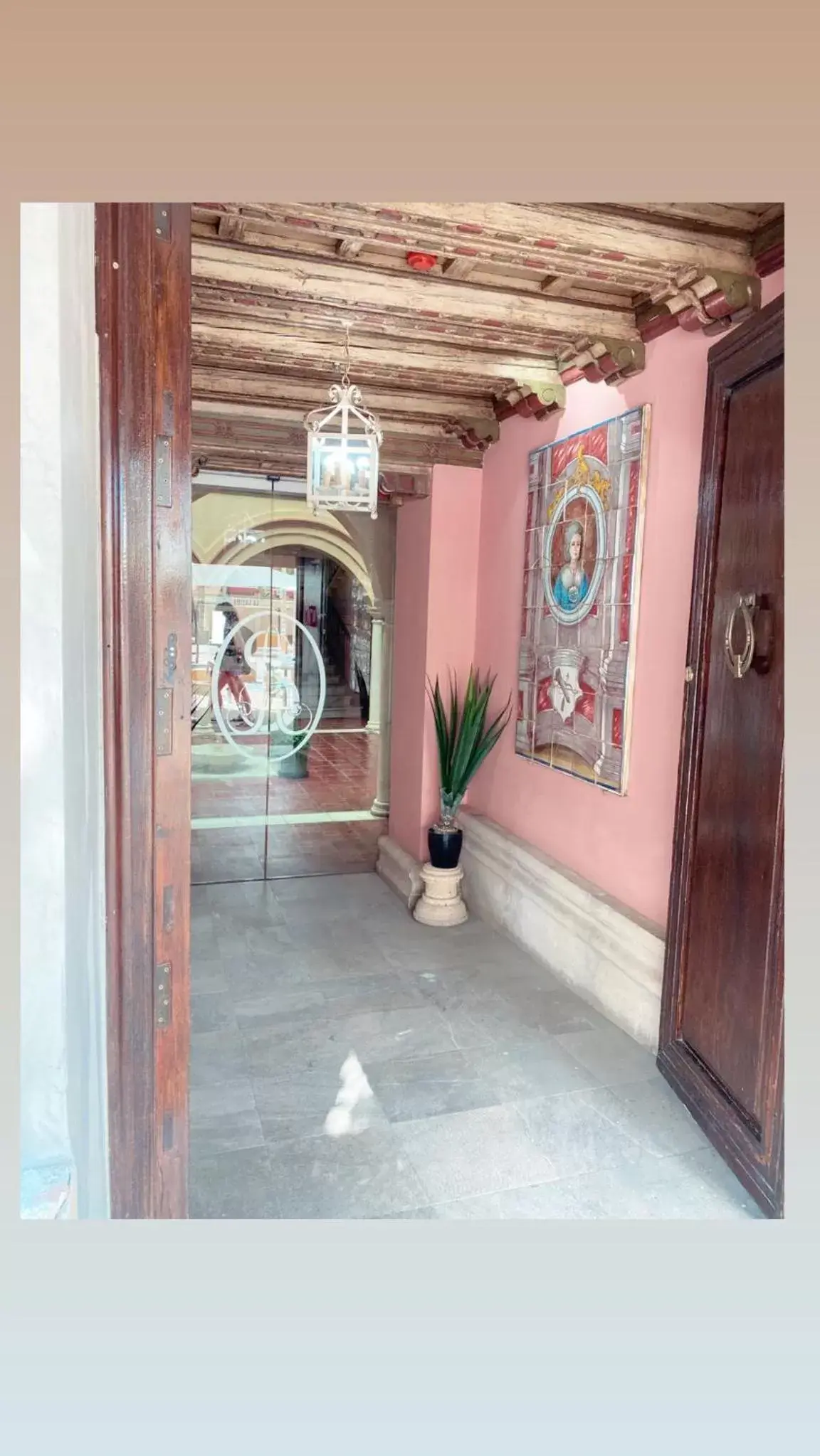 Property building in Sacristia de Santa Ana Property building in Sacristia de Santa Ana