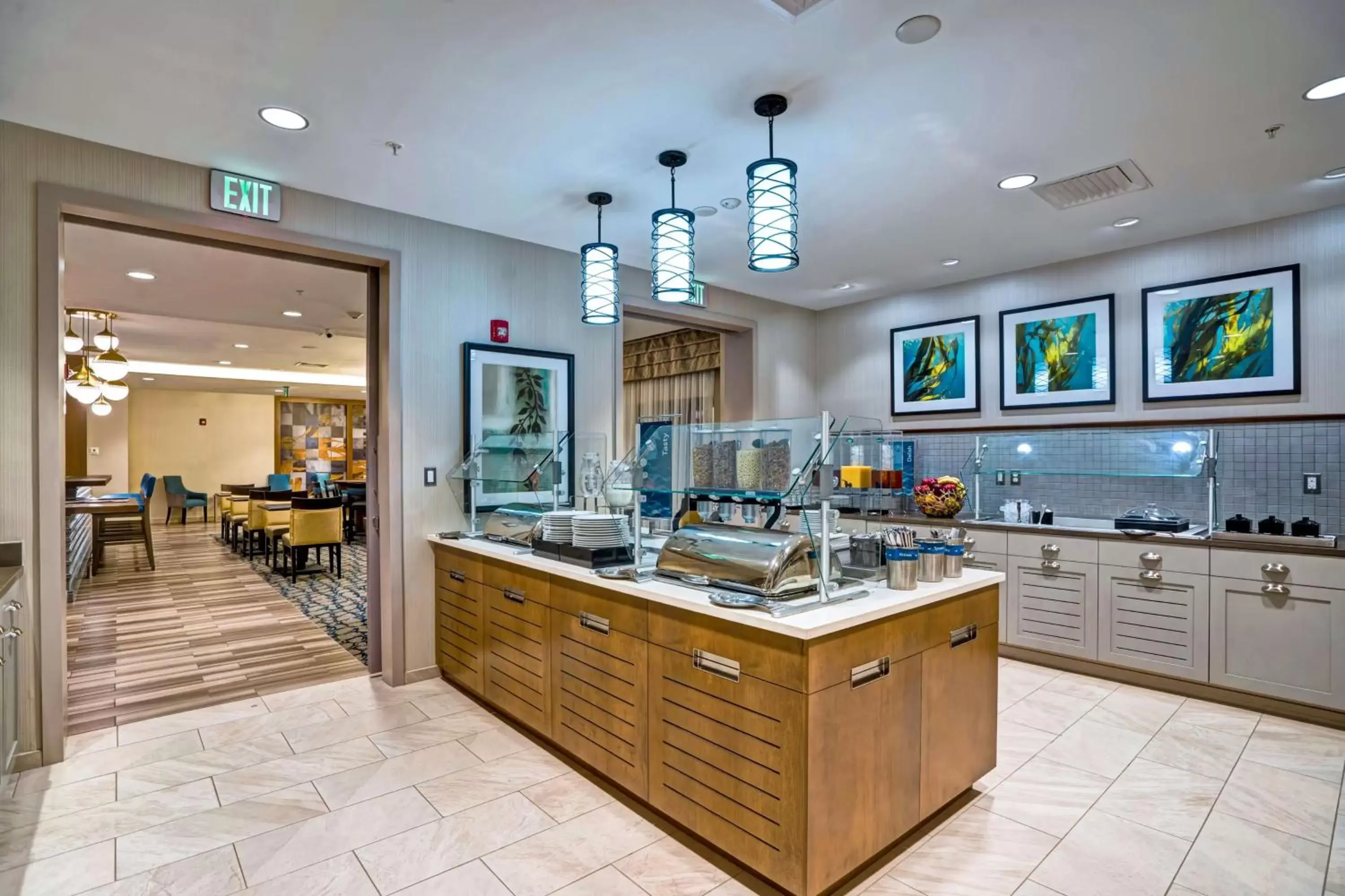 Dining area, Restaurant/Places to Eat in Homewood Suites by Hilton Boston Brookline-Longwood Medical