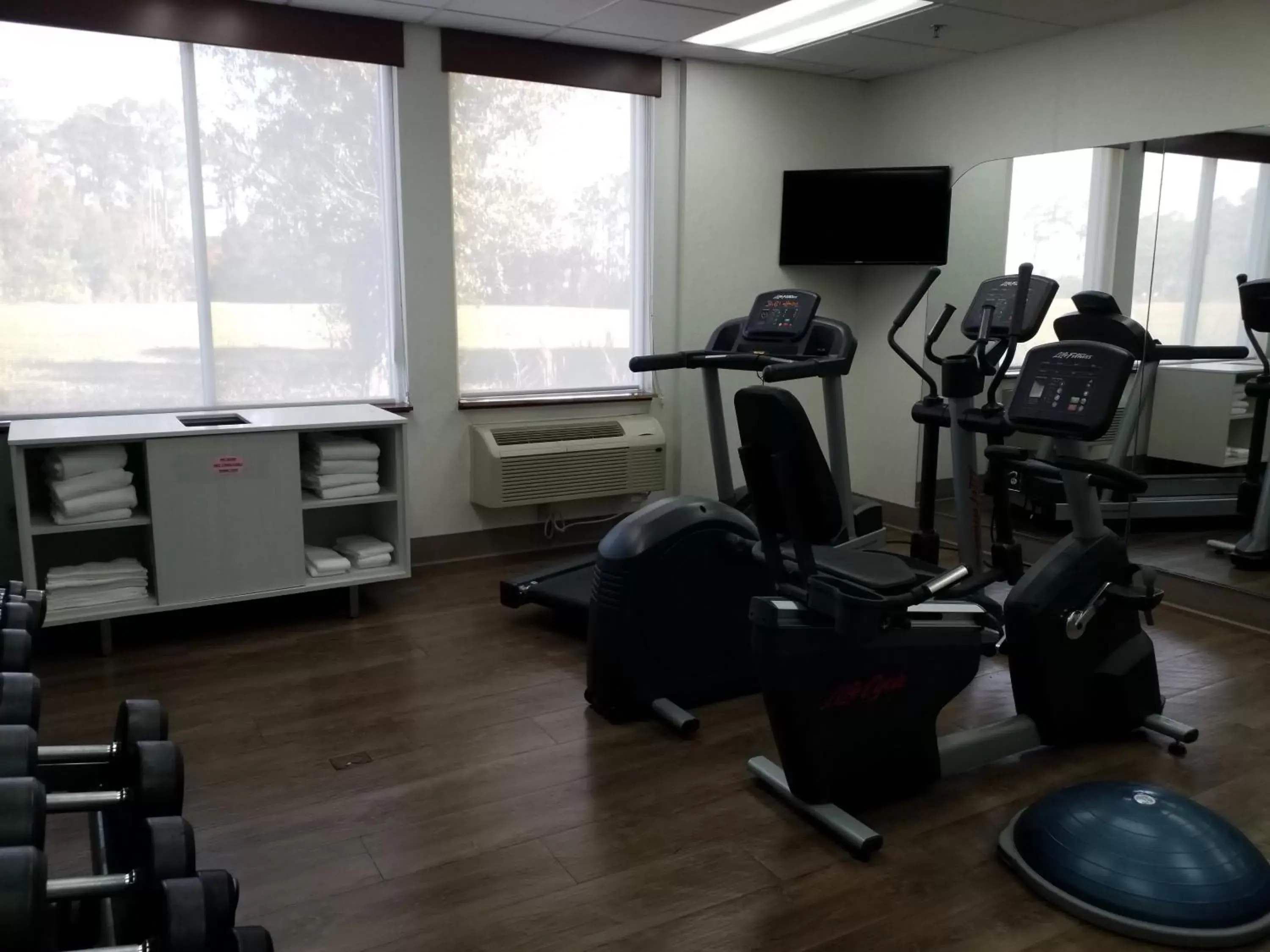 Fitness centre/facilities, Fitness Center/Facilities in Holiday Inn Express Daytona Beach - Speedway, an IHG Hotel