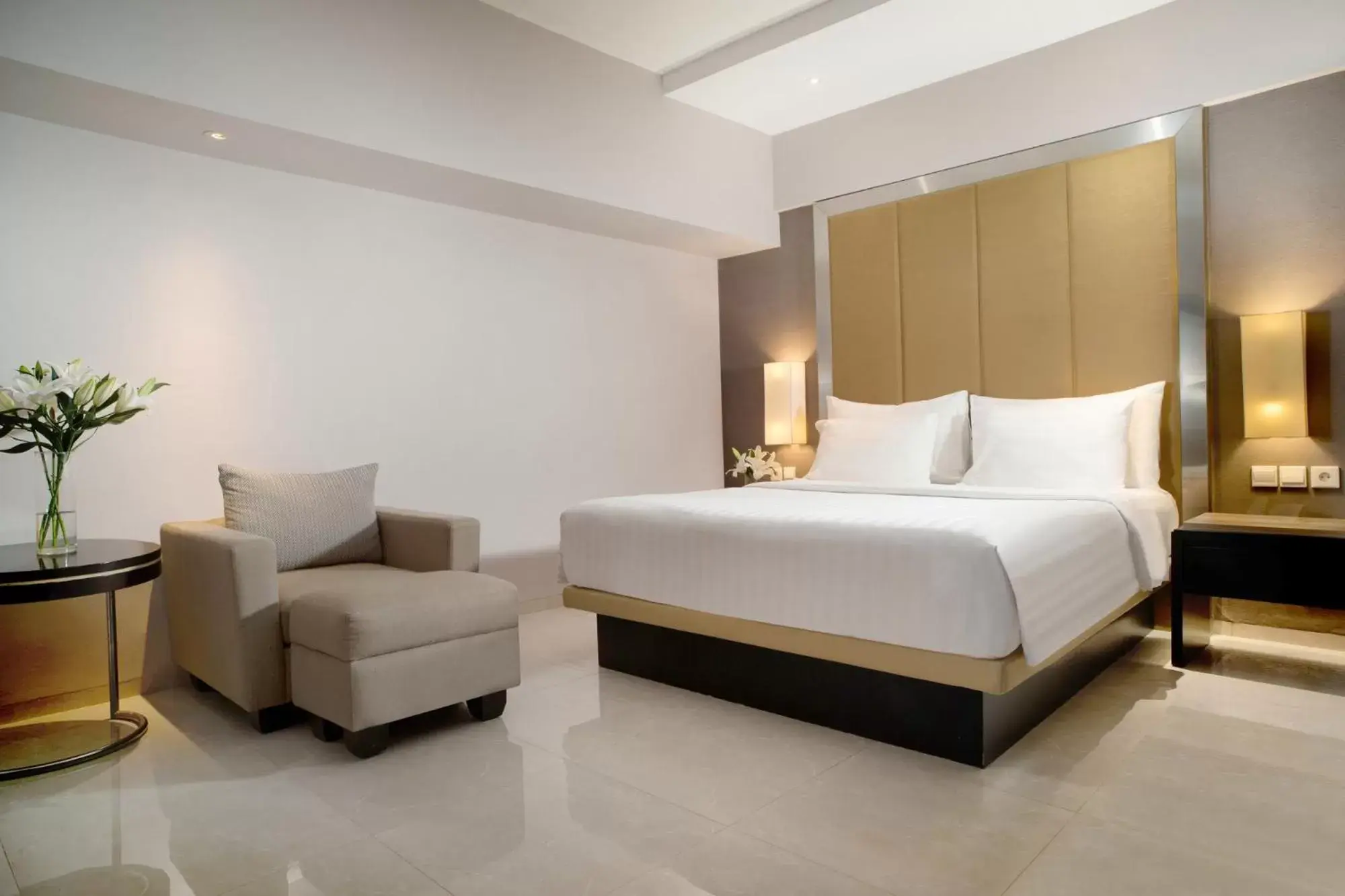 Bed in Hotel Santika Premiere Slipi Jakarta