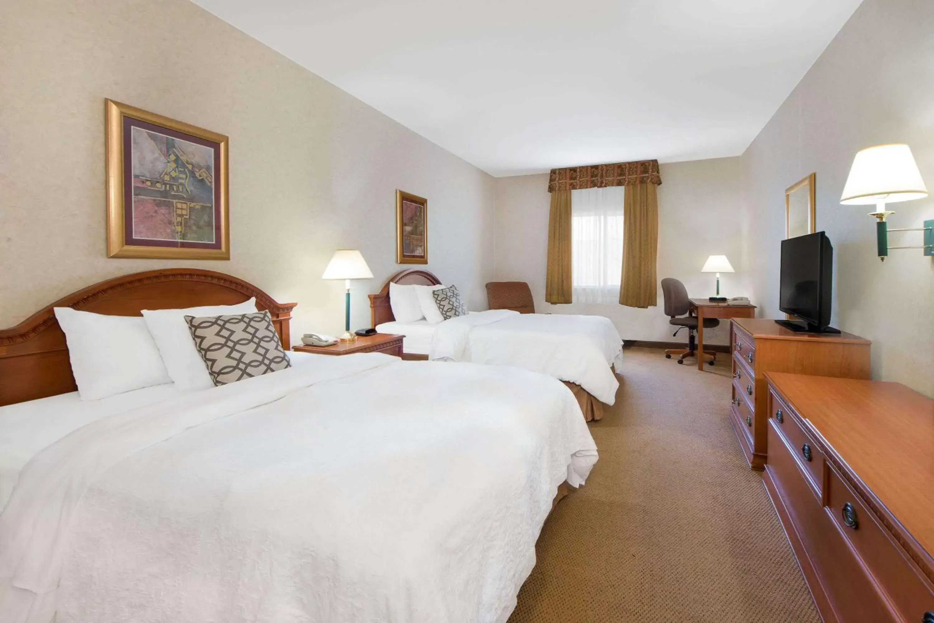 Photo of the whole room in Days Inn & Suites by Wyndham Dumas Photo of the whole room in Days Inn & Suites by Wyndham Dumas