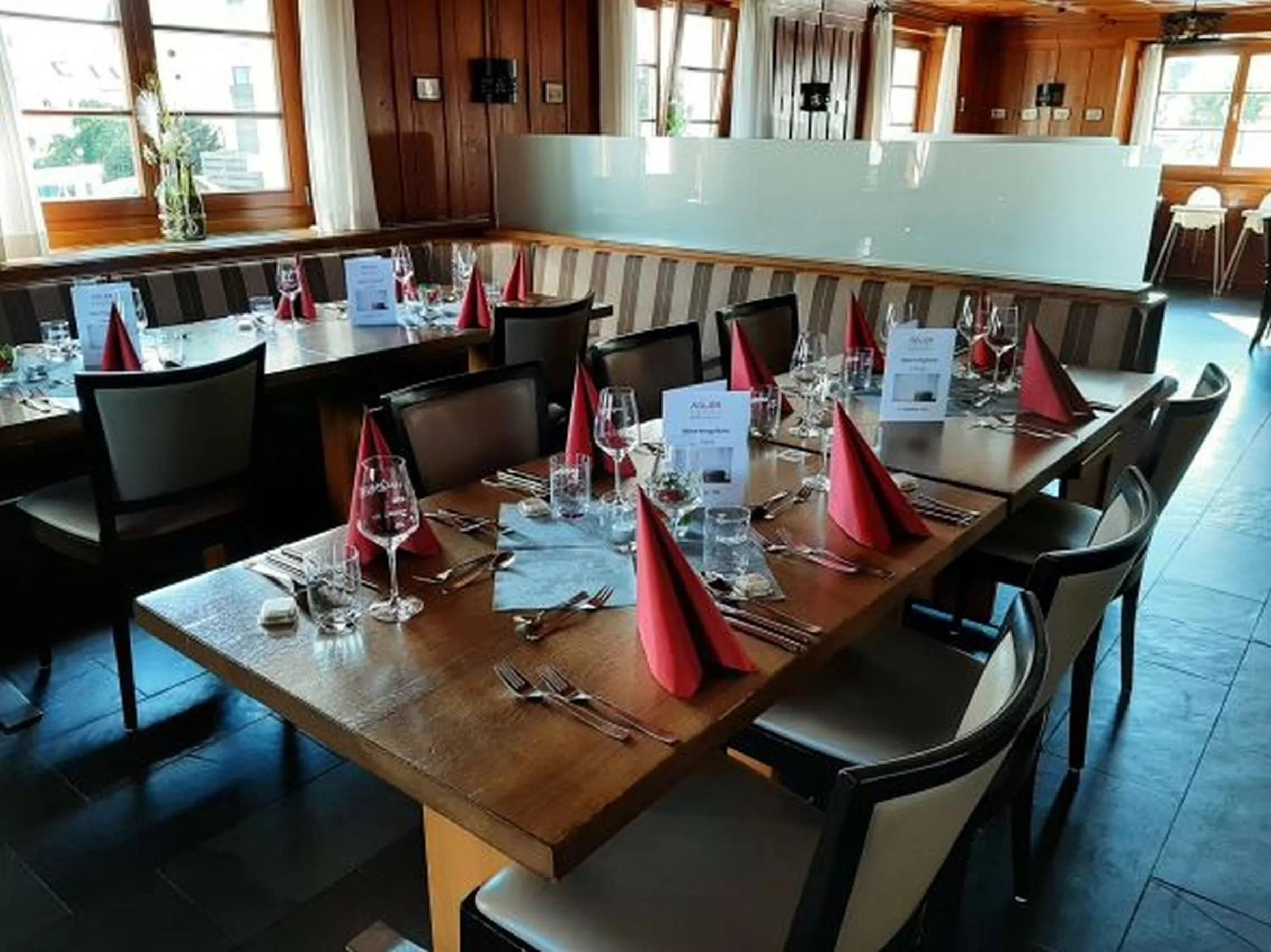 Restaurant/Places to Eat in Hotel Restaurant Adler