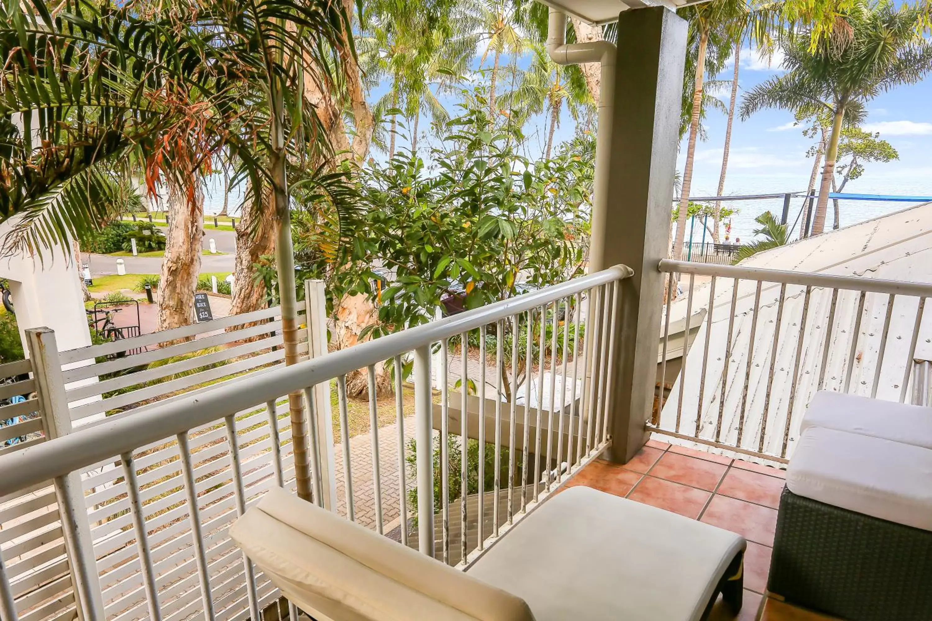 Balcony/Terrace in Paradise On The Beach Resort