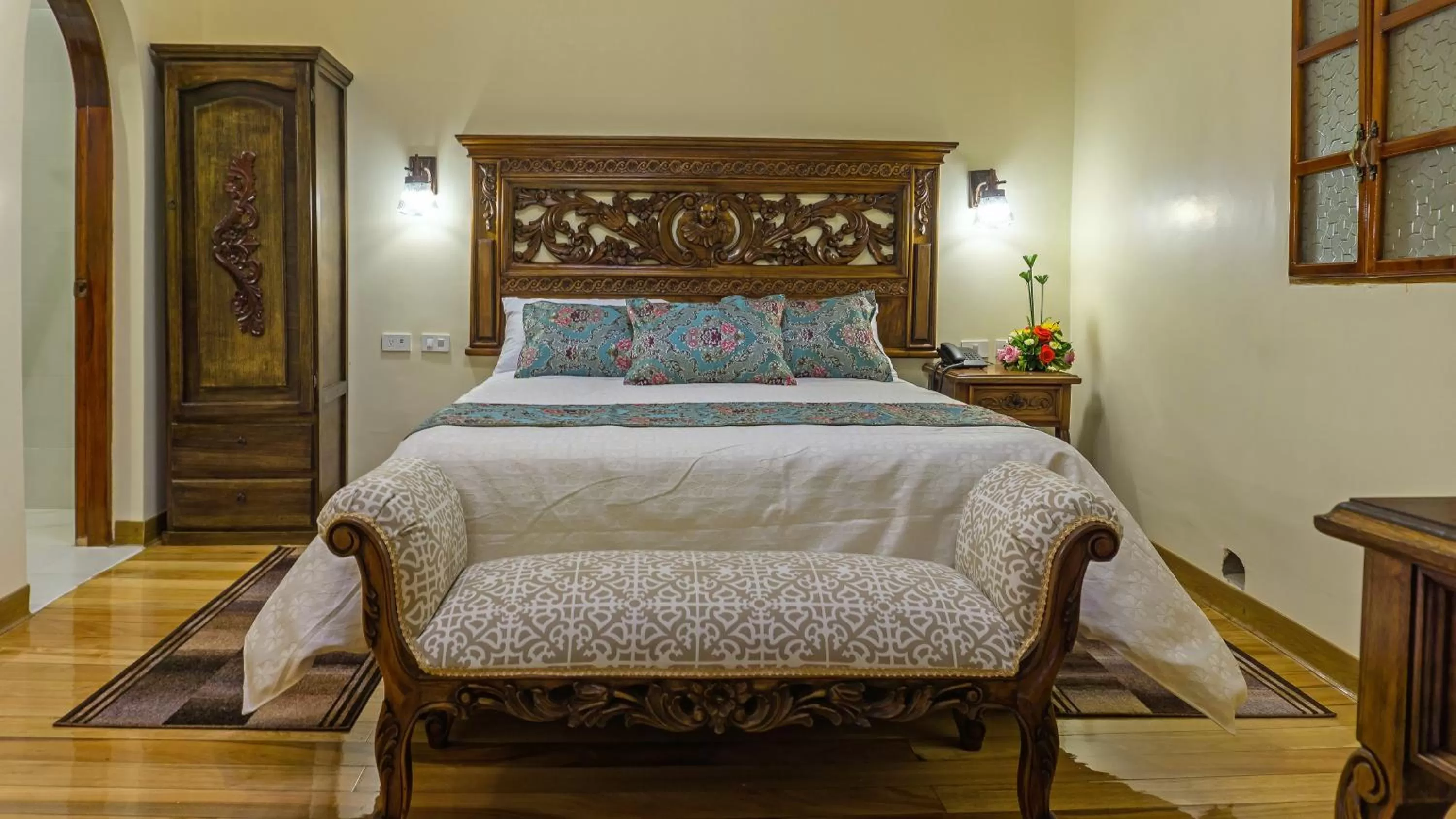 Bed in Hotel La Basílica Quito